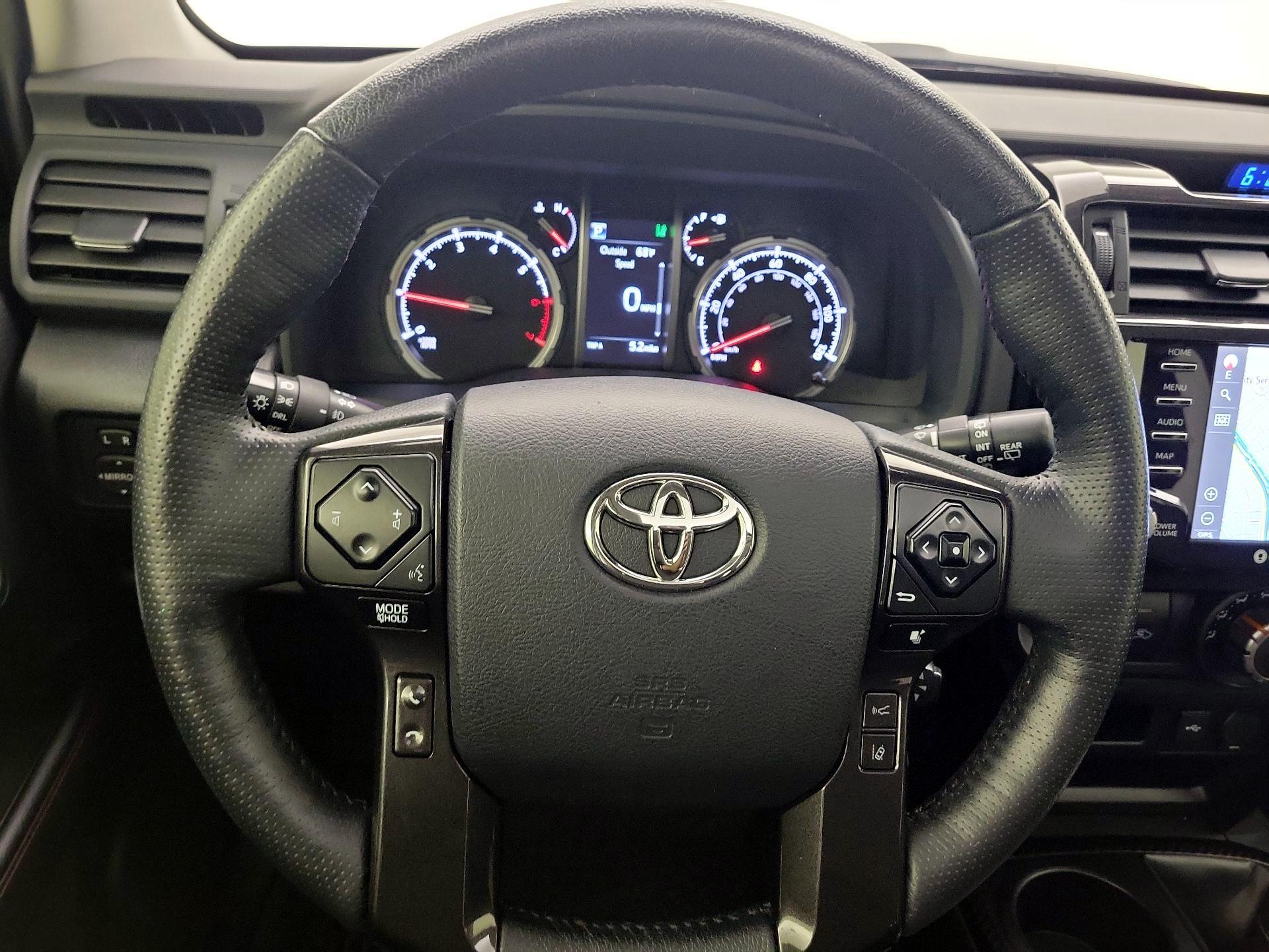 Thumbnail: 2023 Toyota 4Runner - 10