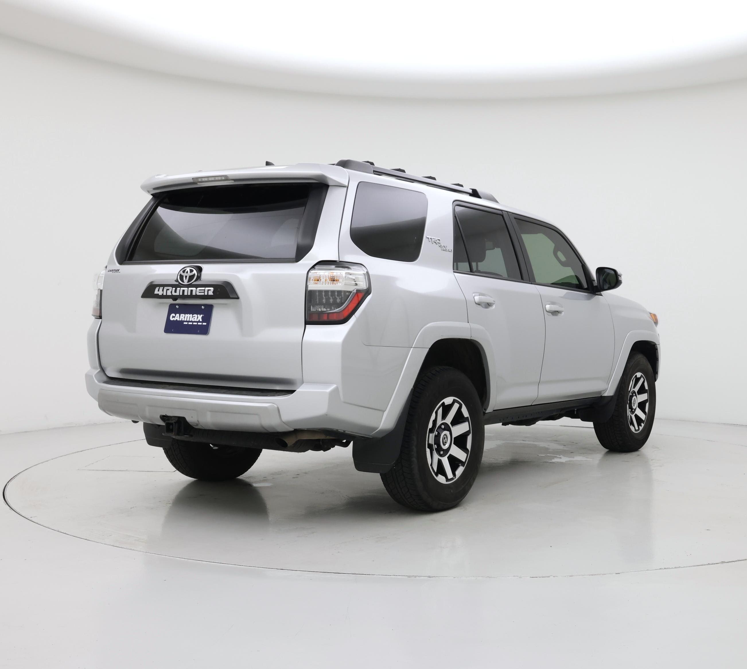 Thumbnail: 2023 Toyota 4Runner - 8