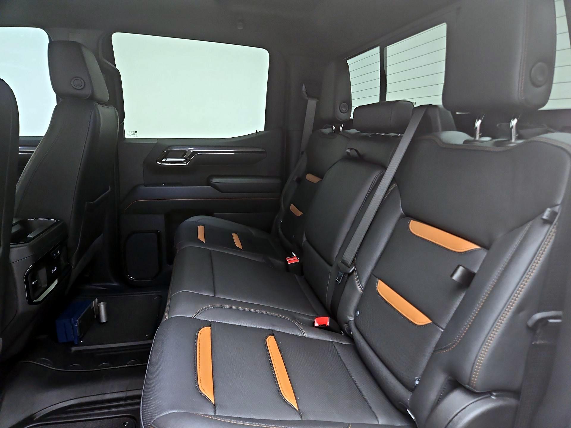 Thumbnail: 2024 GMC Sierra 1500 - 19