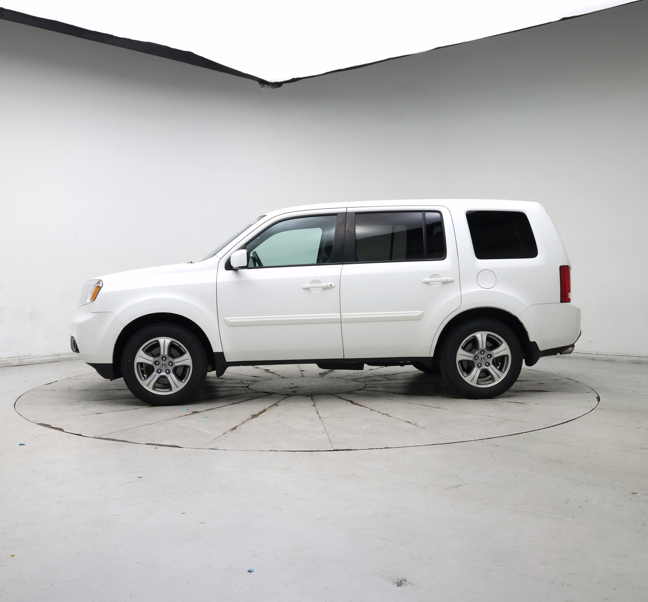 Thumbnail: 2015 Honda Pilot - 3