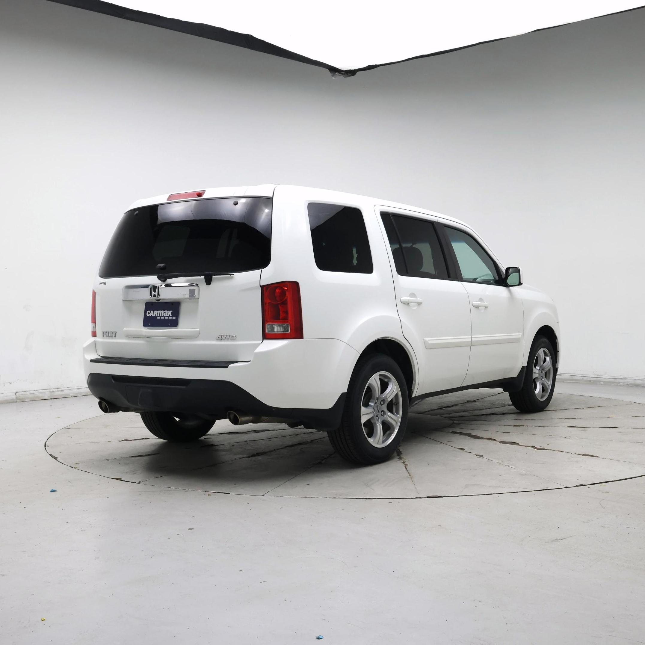 Thumbnail: 2015 Honda Pilot - 8