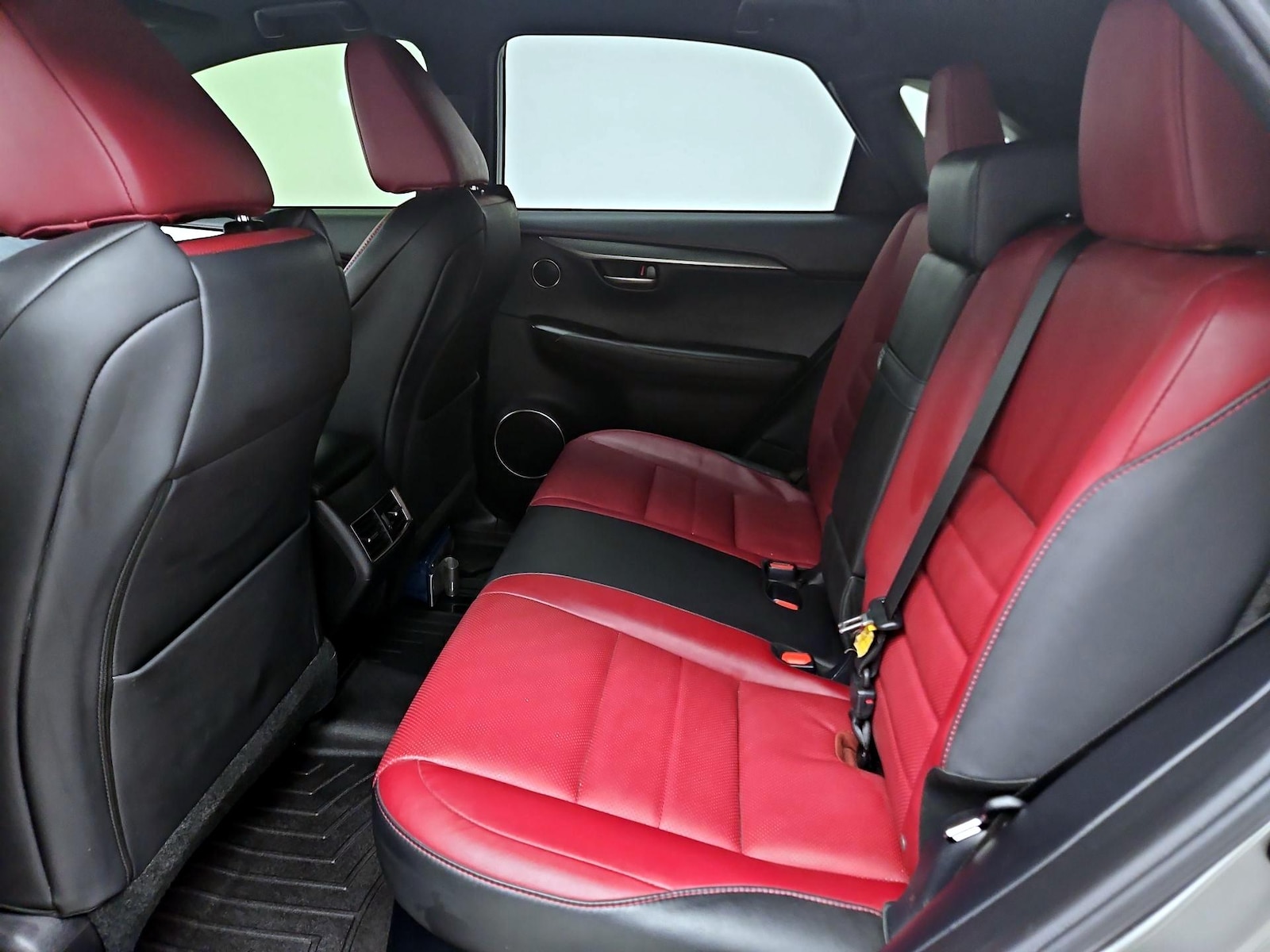 2017 Lexus NX F Sport - Photo 22