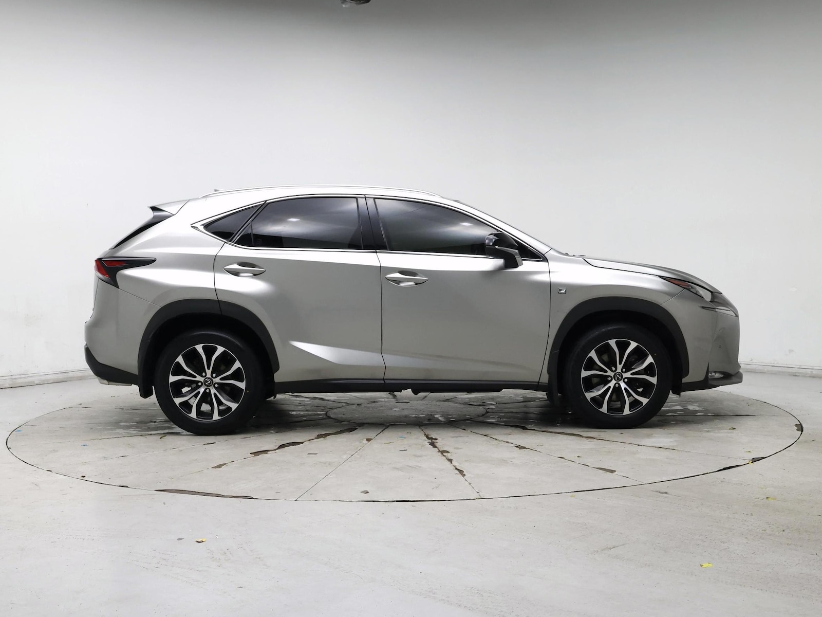 2017 Lexus NX F Sport - Photo 8