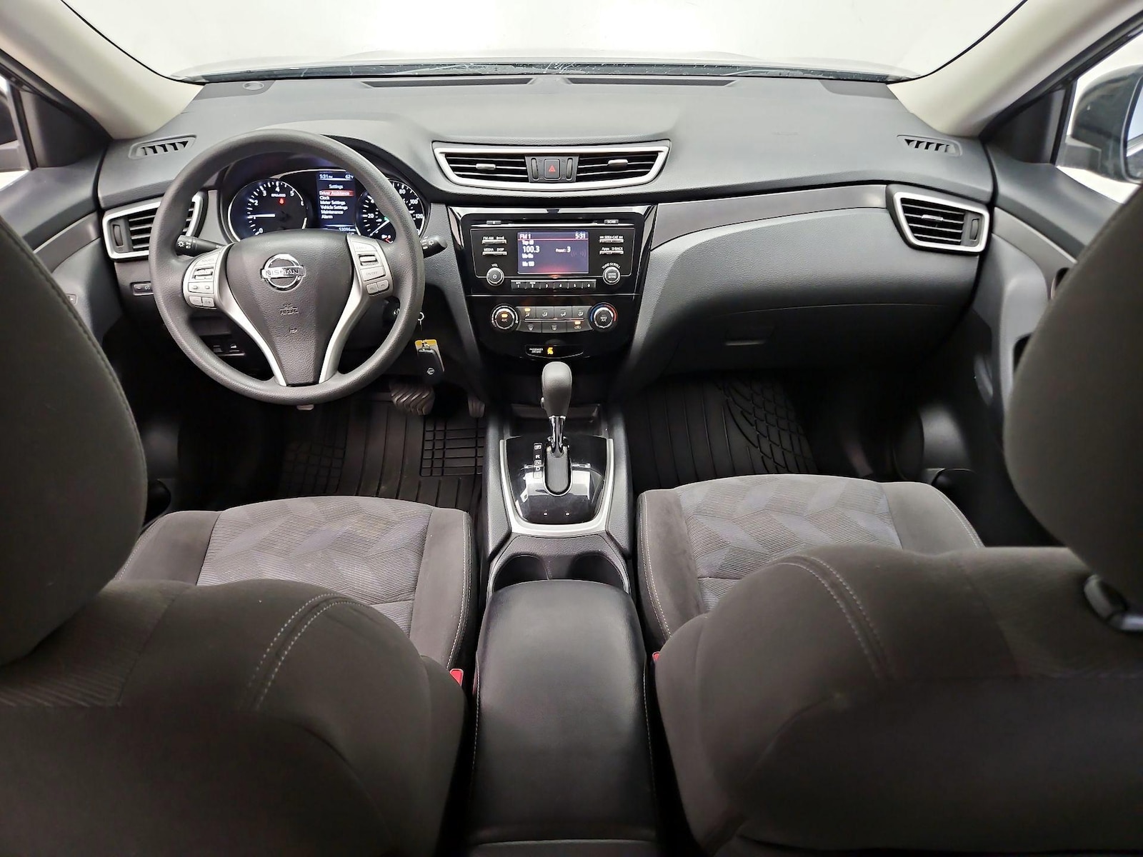 2016 Nissan Rogue S - Photo 10