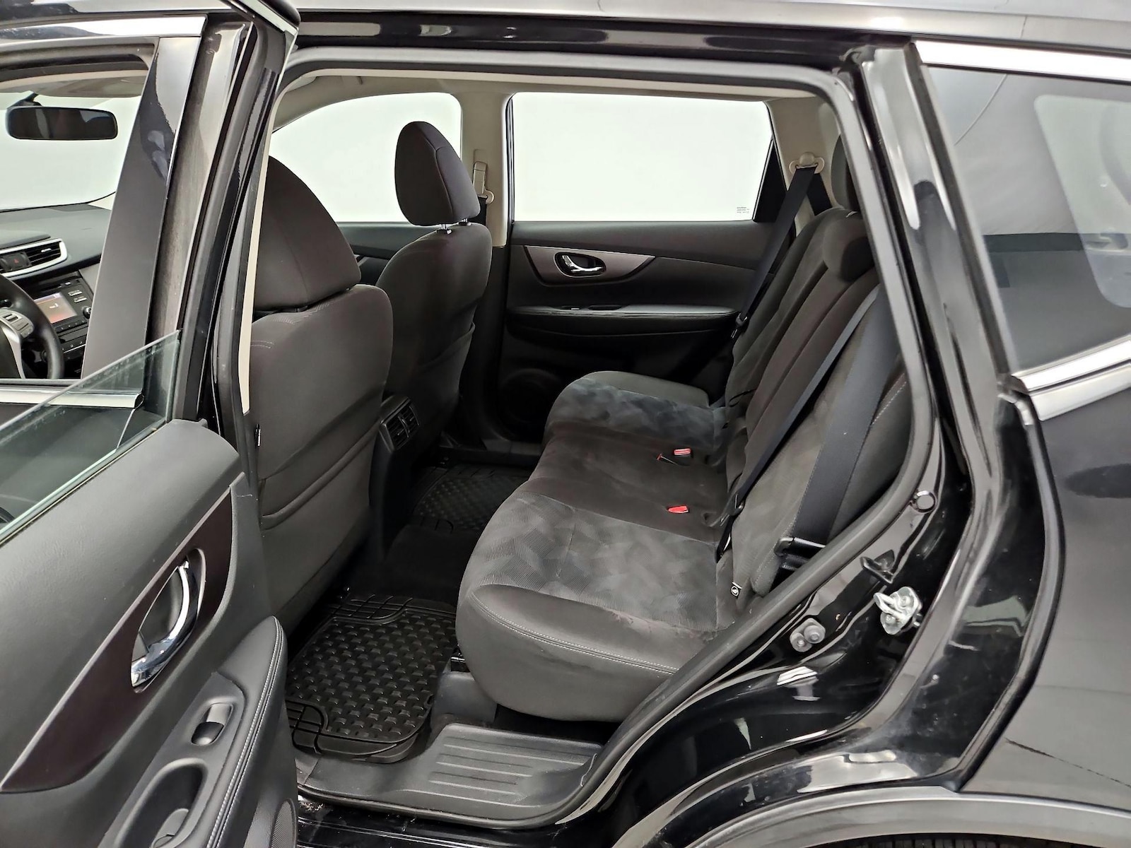 2016 Nissan Rogue S - Photo 20