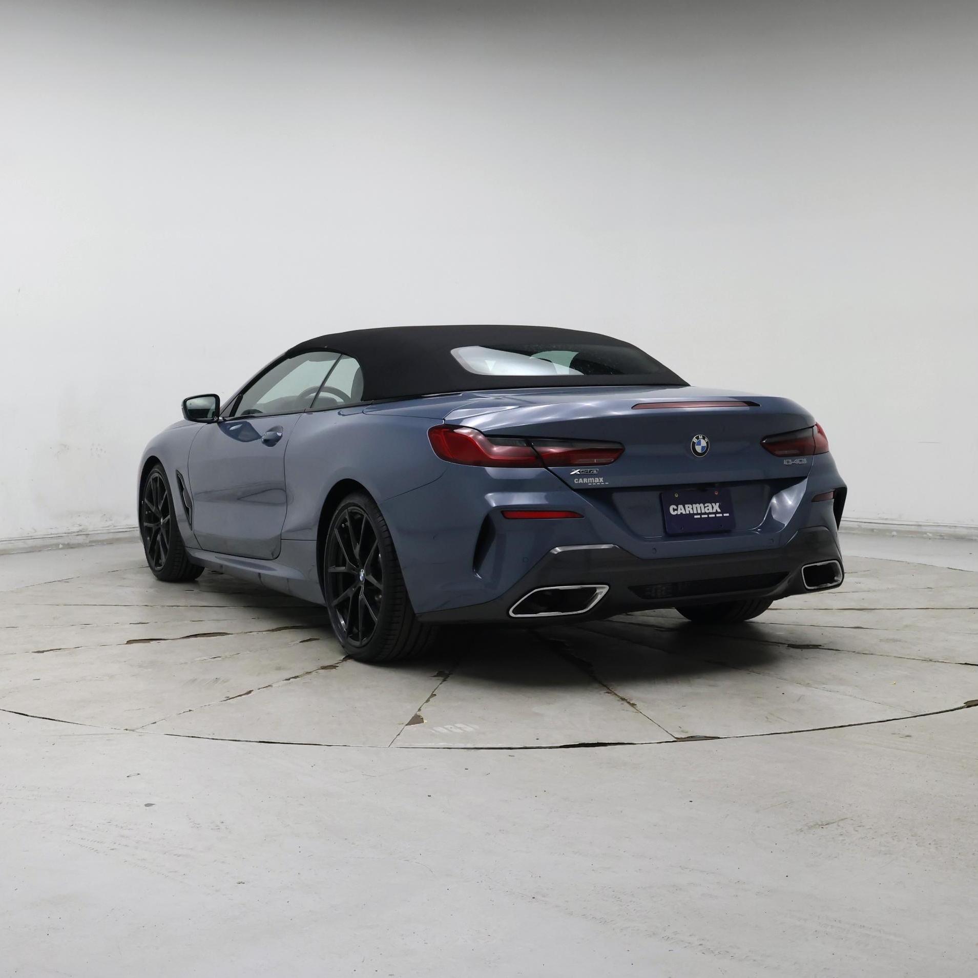 Thumbnail: 2022 BMW 8 Series - 2