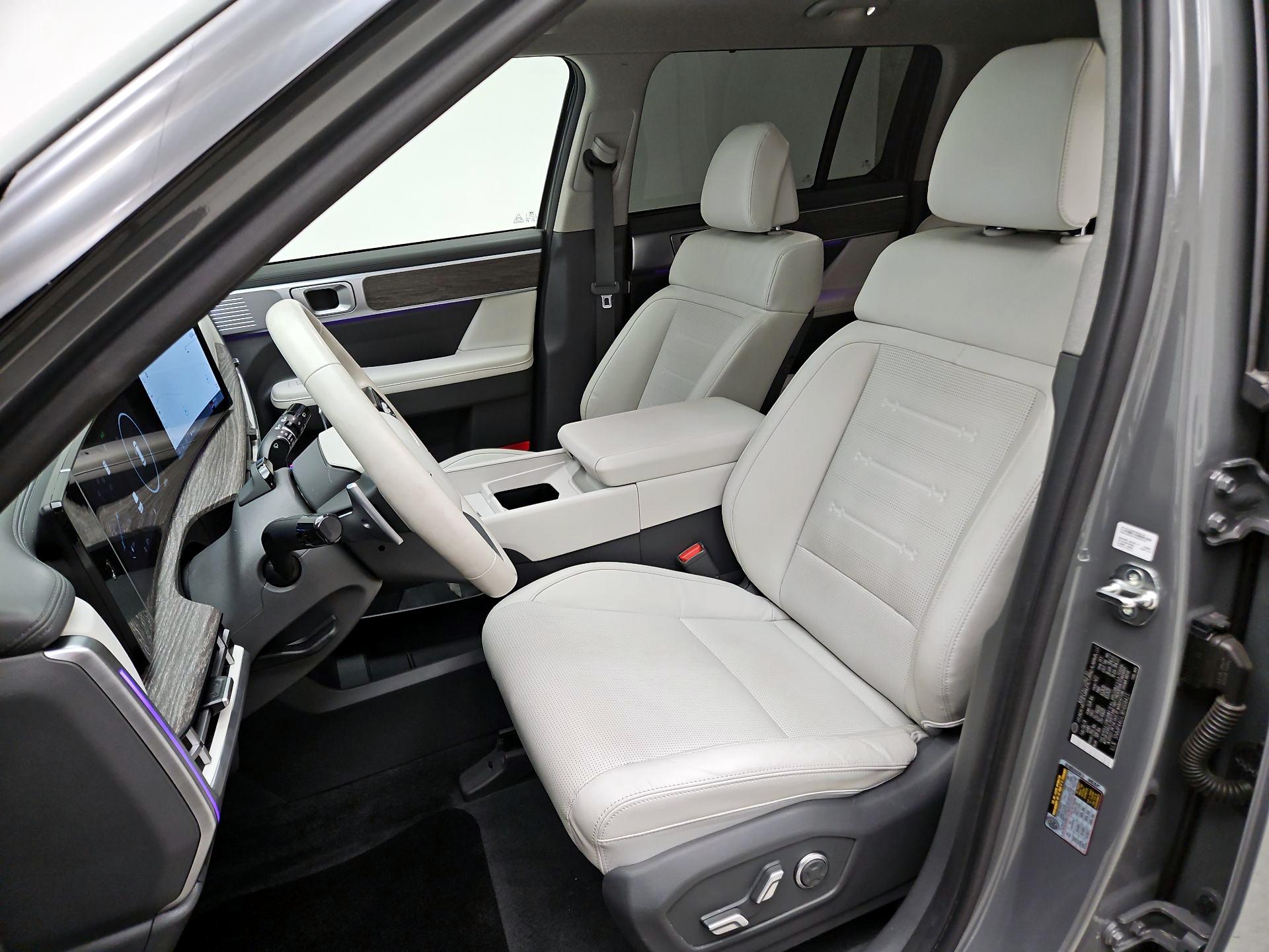 Thumbnail: 2024 Hyundai Santa Fe - 11
