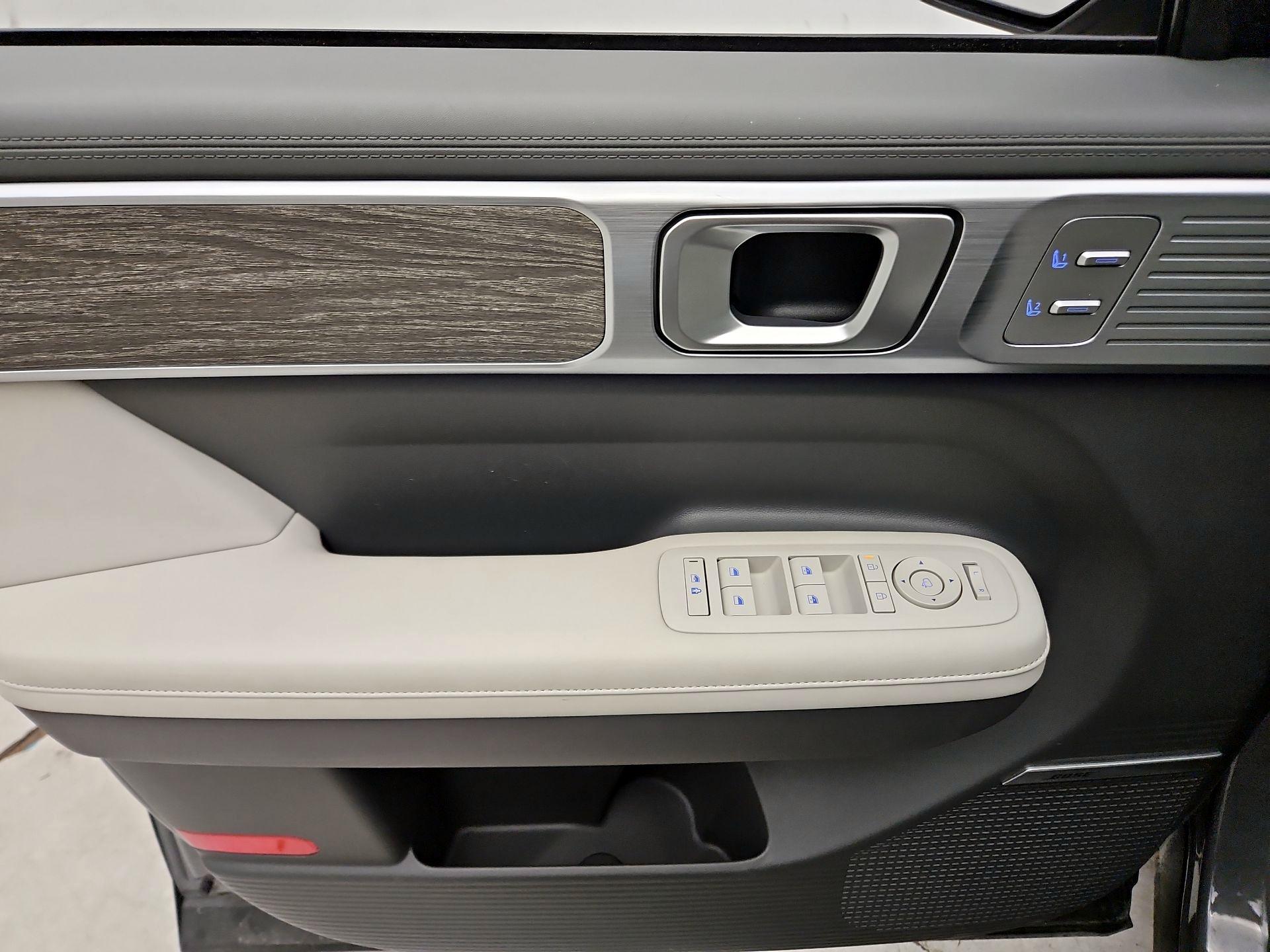 Thumbnail: 2024 Hyundai Santa Fe - 12