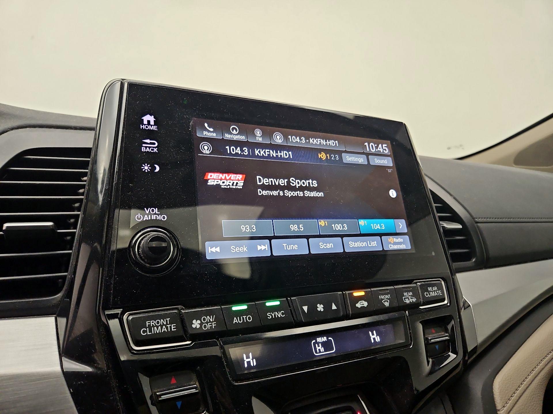 Thumbnail: 2019 Honda Odyssey - 16