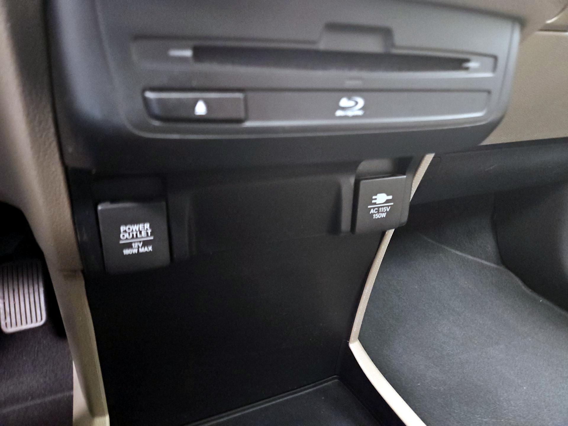 Thumbnail: 2019 Honda Odyssey - 19