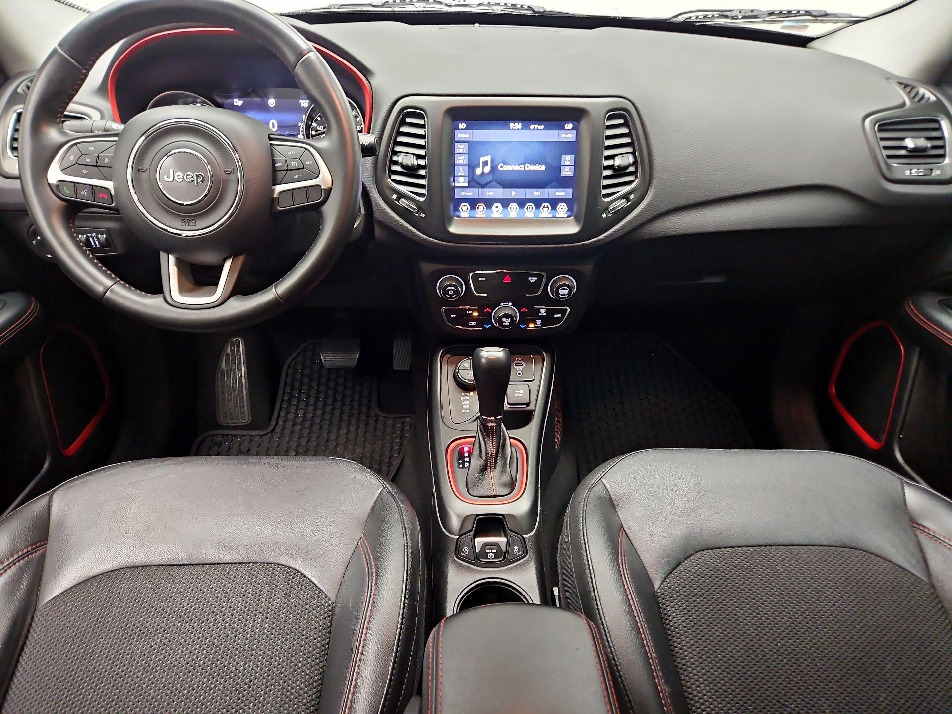 Thumbnail: 2018 Jeep Compass - 9