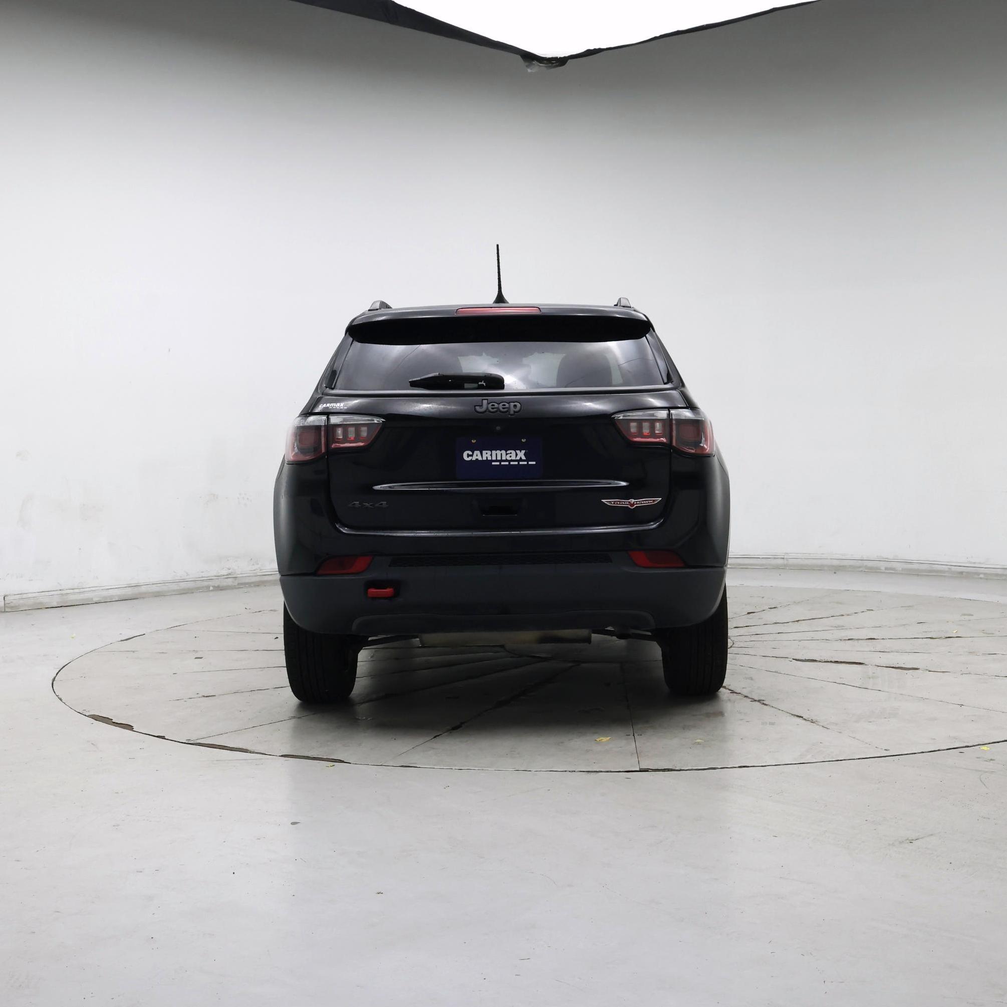 Thumbnail: 2018 Jeep Compass - 6