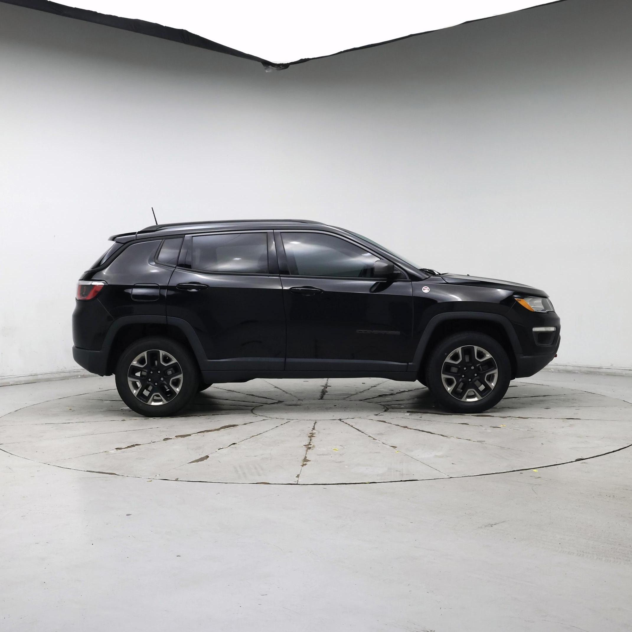 Thumbnail: 2018 Jeep Compass - 7