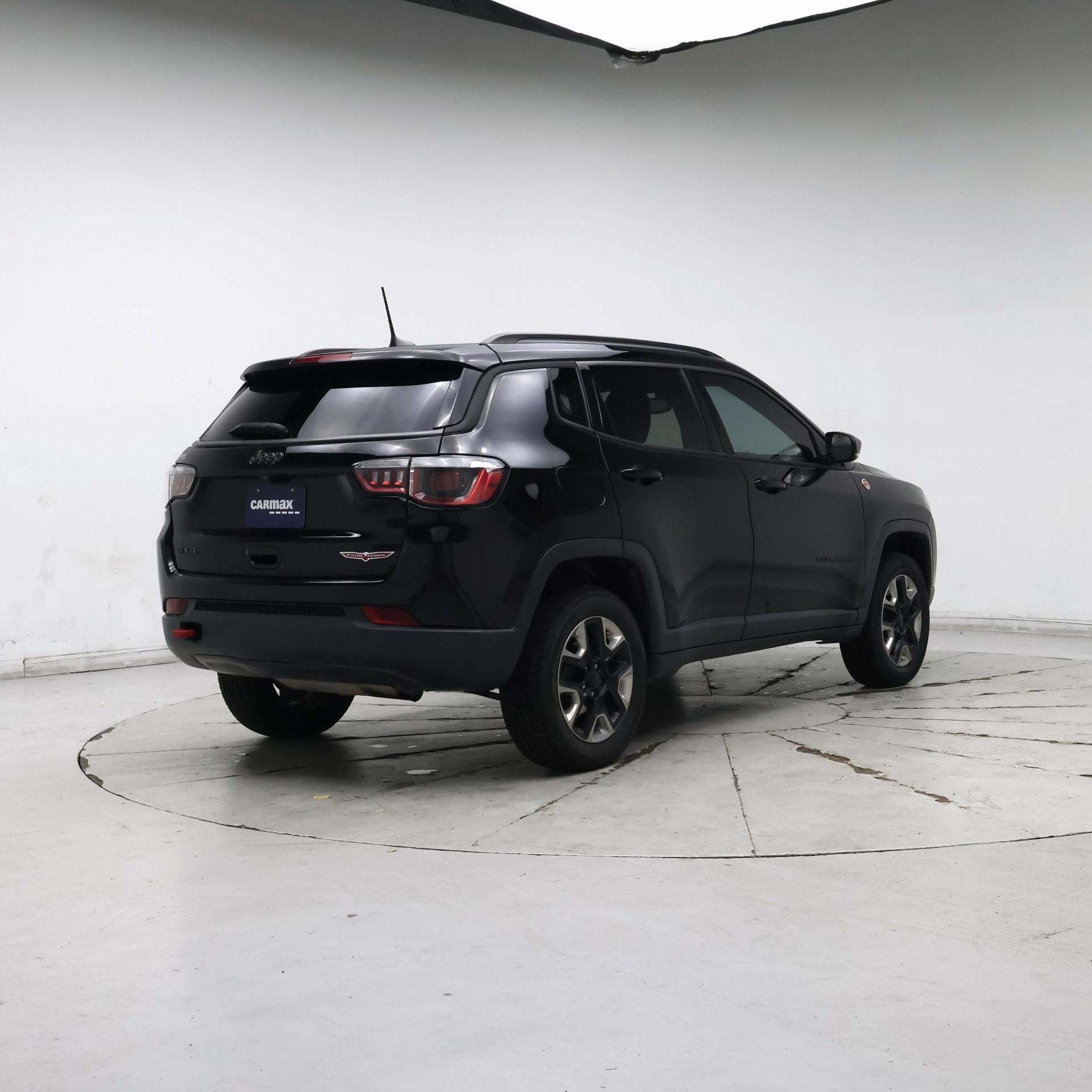 Thumbnail: 2018 Jeep Compass - 8