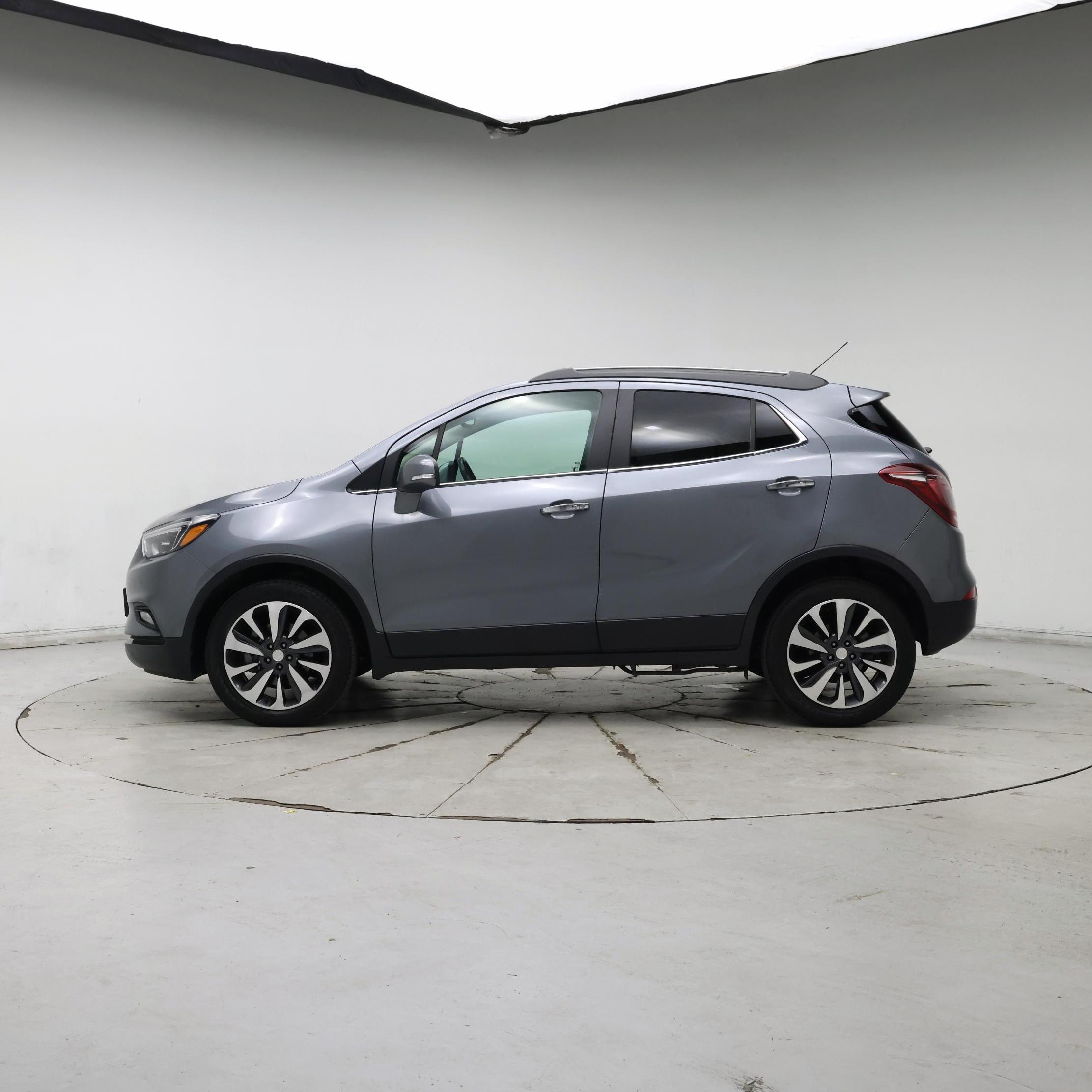 Thumbnail: 2019 Buick Encore - 3