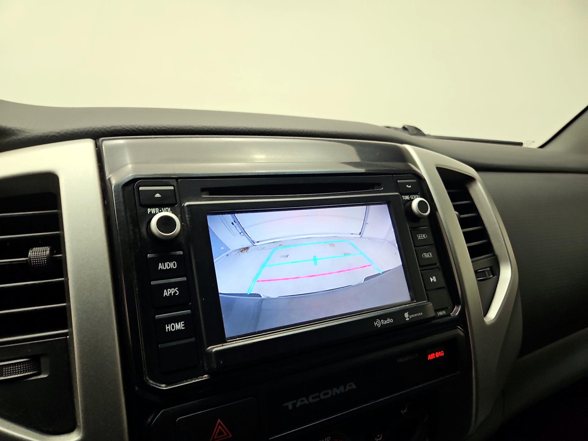 Thumbnail: 2015 Toyota Tacoma - 14