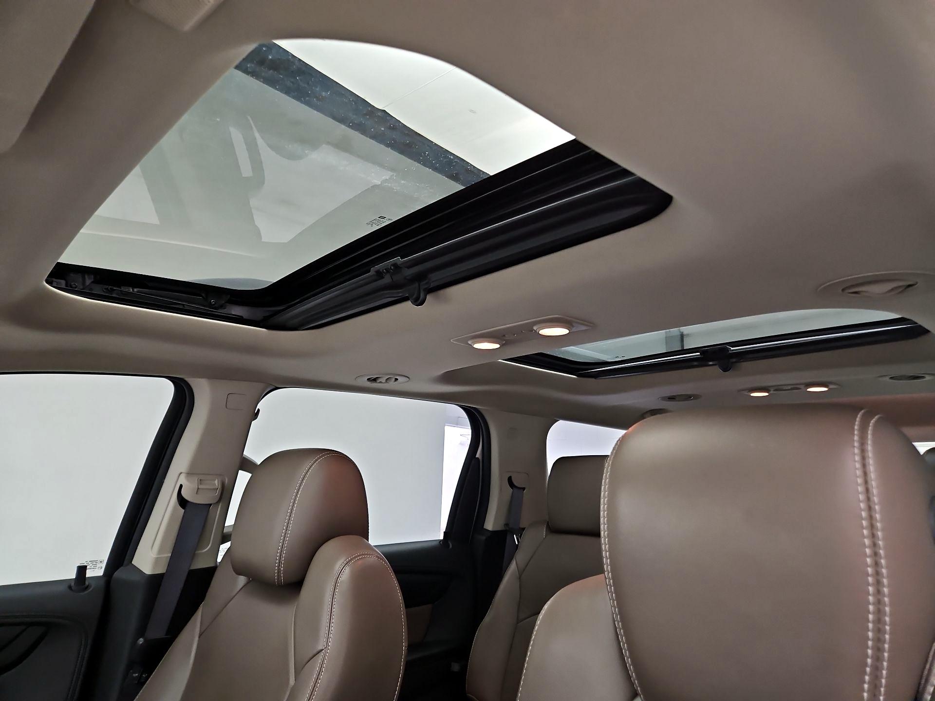 Thumbnail: 2014 GMC Acadia - 19