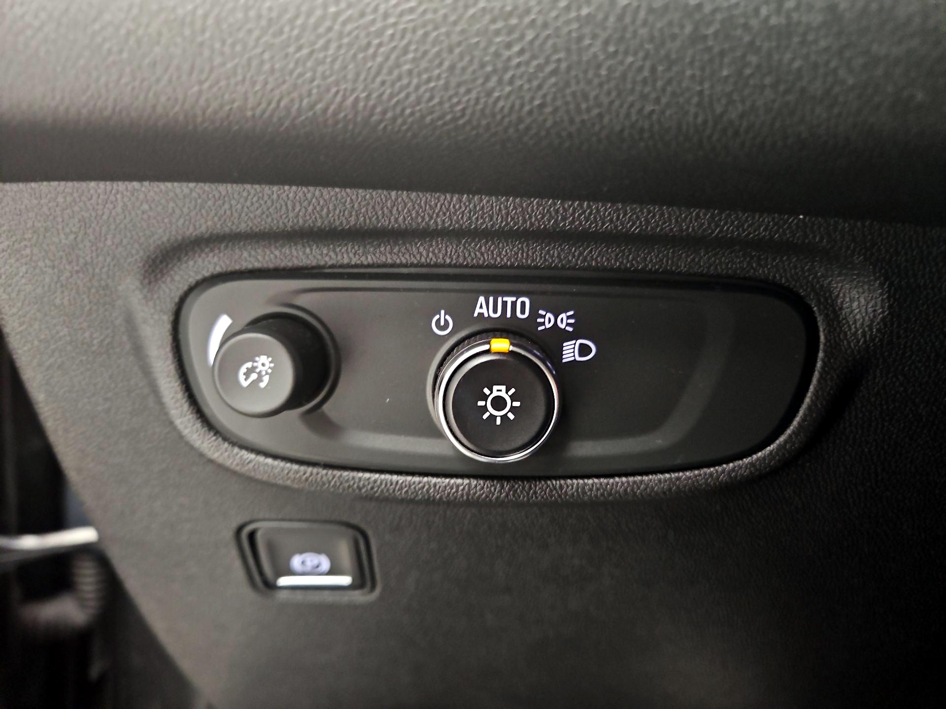Thumbnail: 2021 GMC Terrain - 13