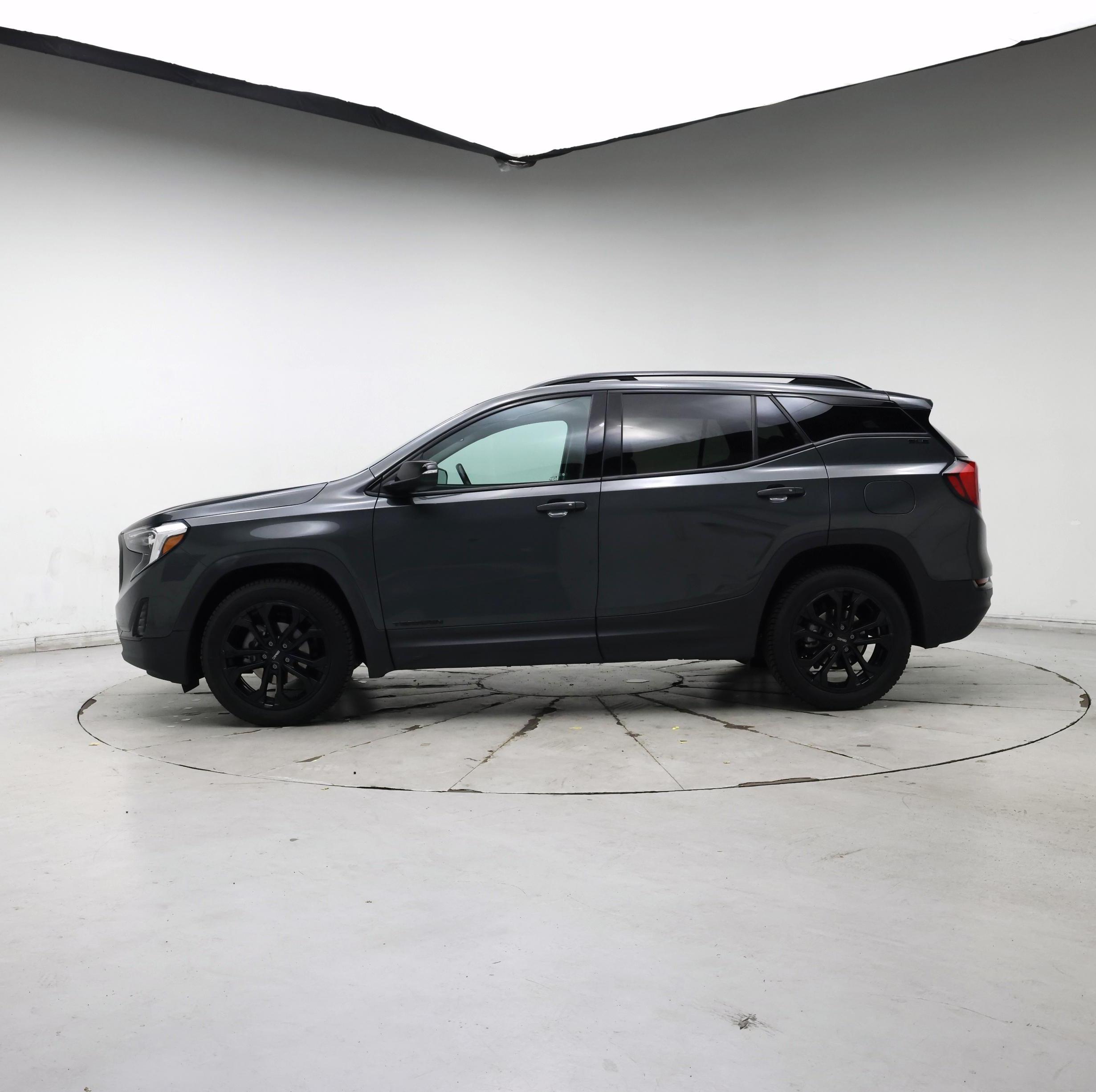 Thumbnail: 2021 GMC Terrain - 3