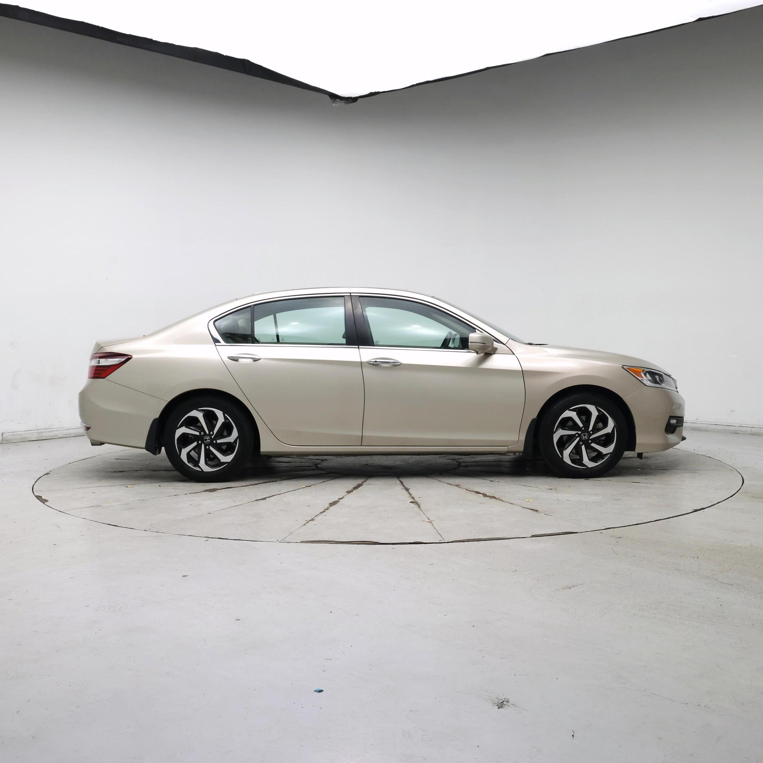 Thumbnail: 2016 Honda Accord - 7