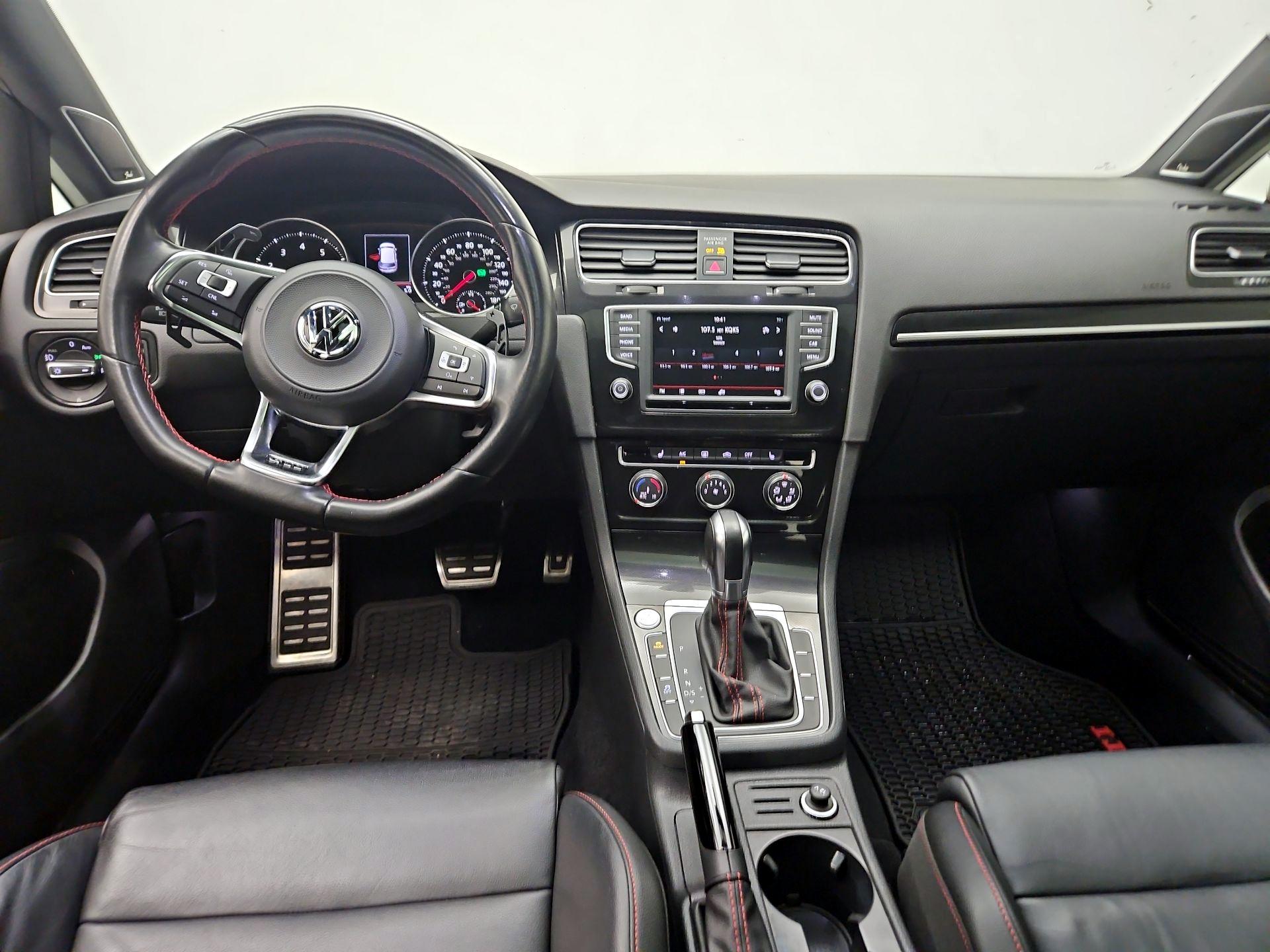 Thumbnail: 2017 Volkswagen Golf - 9