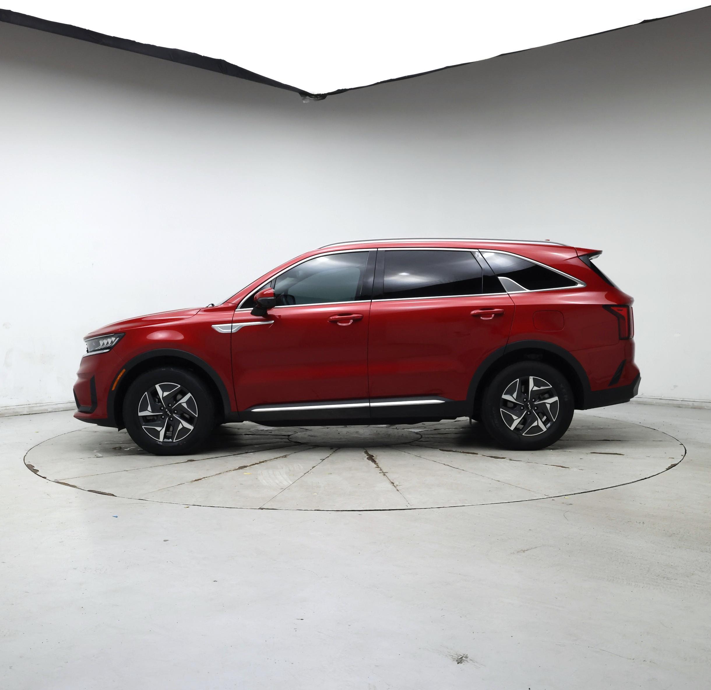 Thumbnail: 2023 Kia Sorento - 3