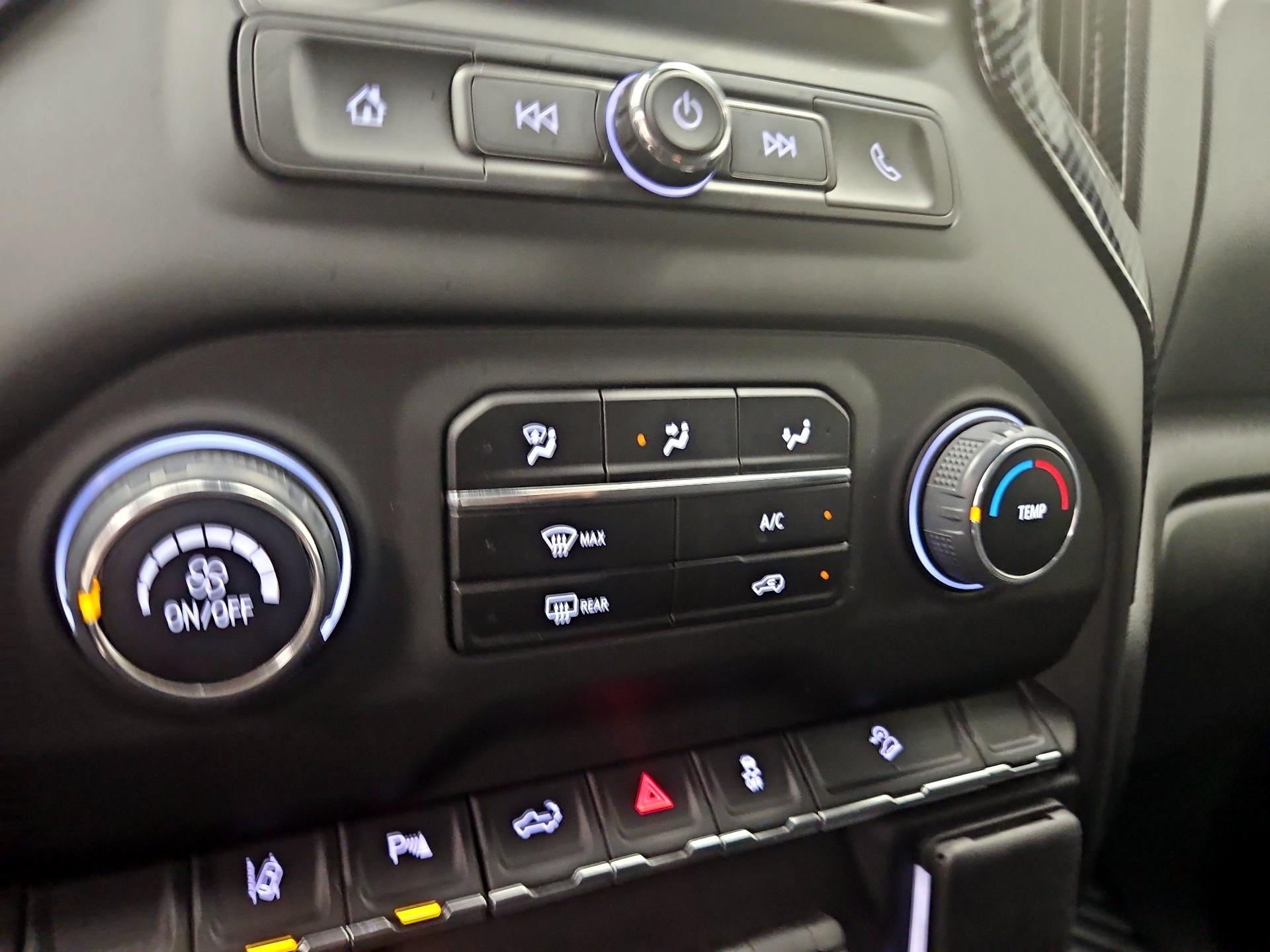 Thumbnail: 2025 Chevrolet Silverado 2500 - 14