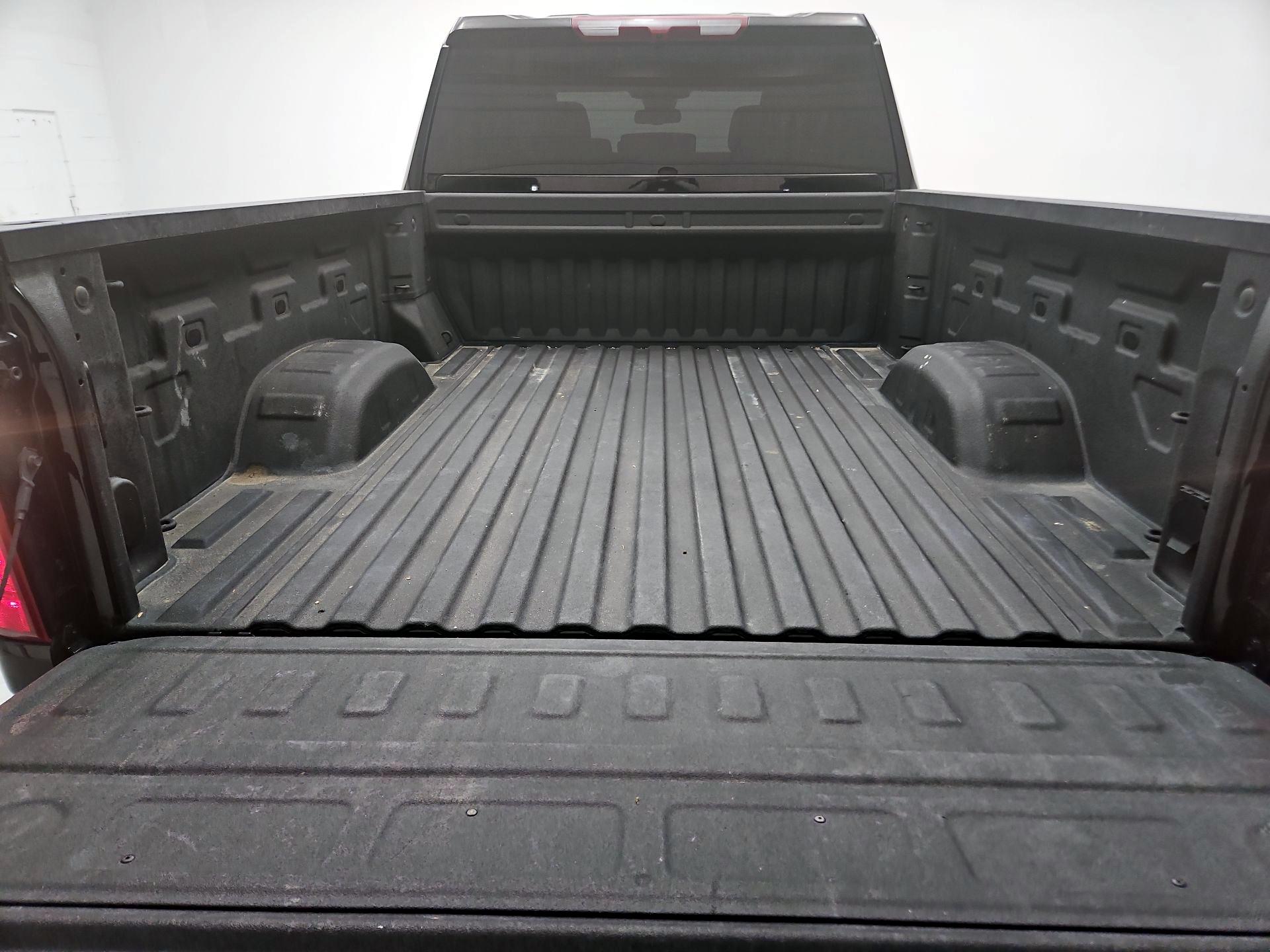 Thumbnail: 2025 Chevrolet Silverado 2500 - 18