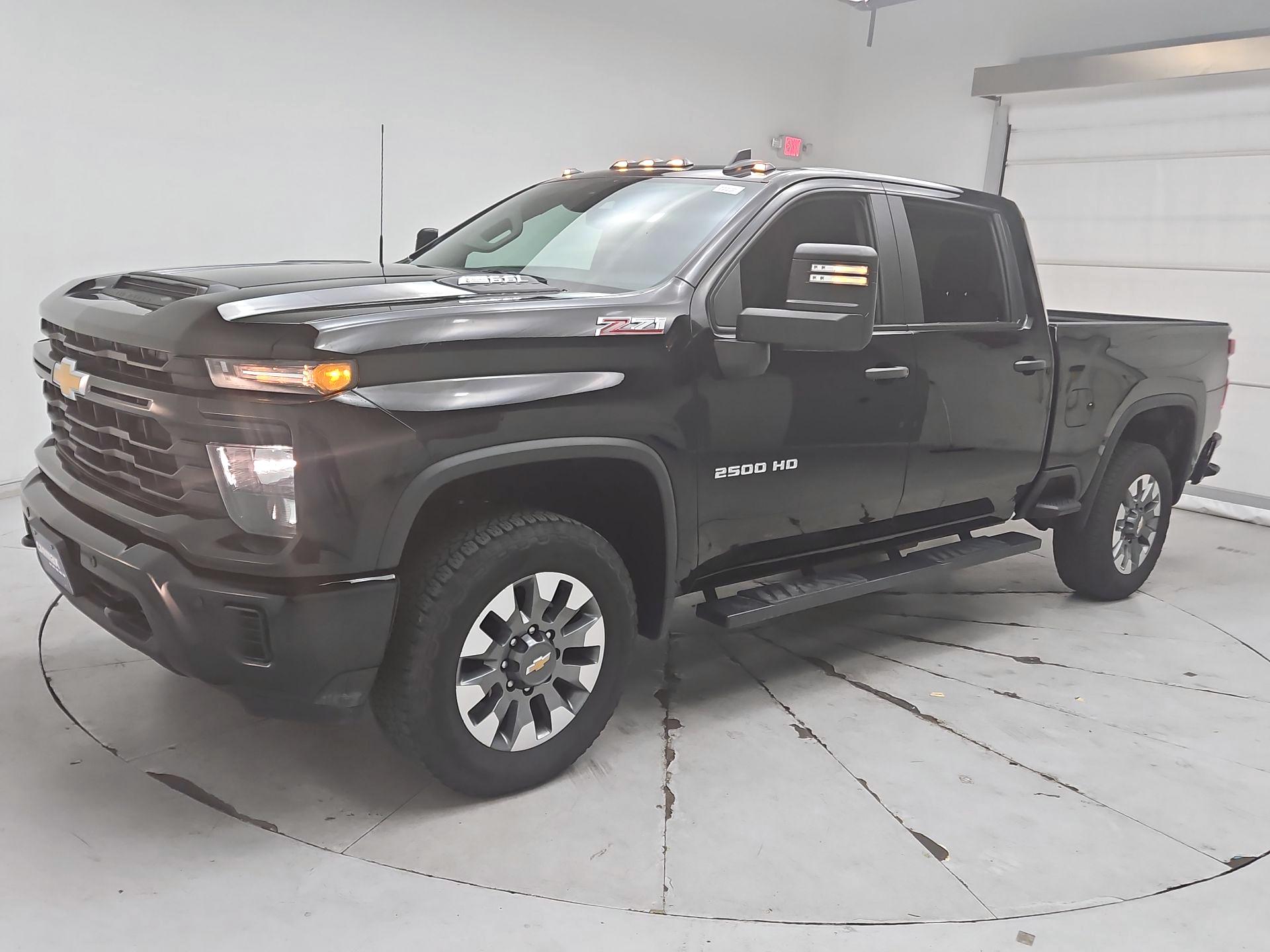 Thumbnail: 2025 Chevrolet Silverado 2500 - 3