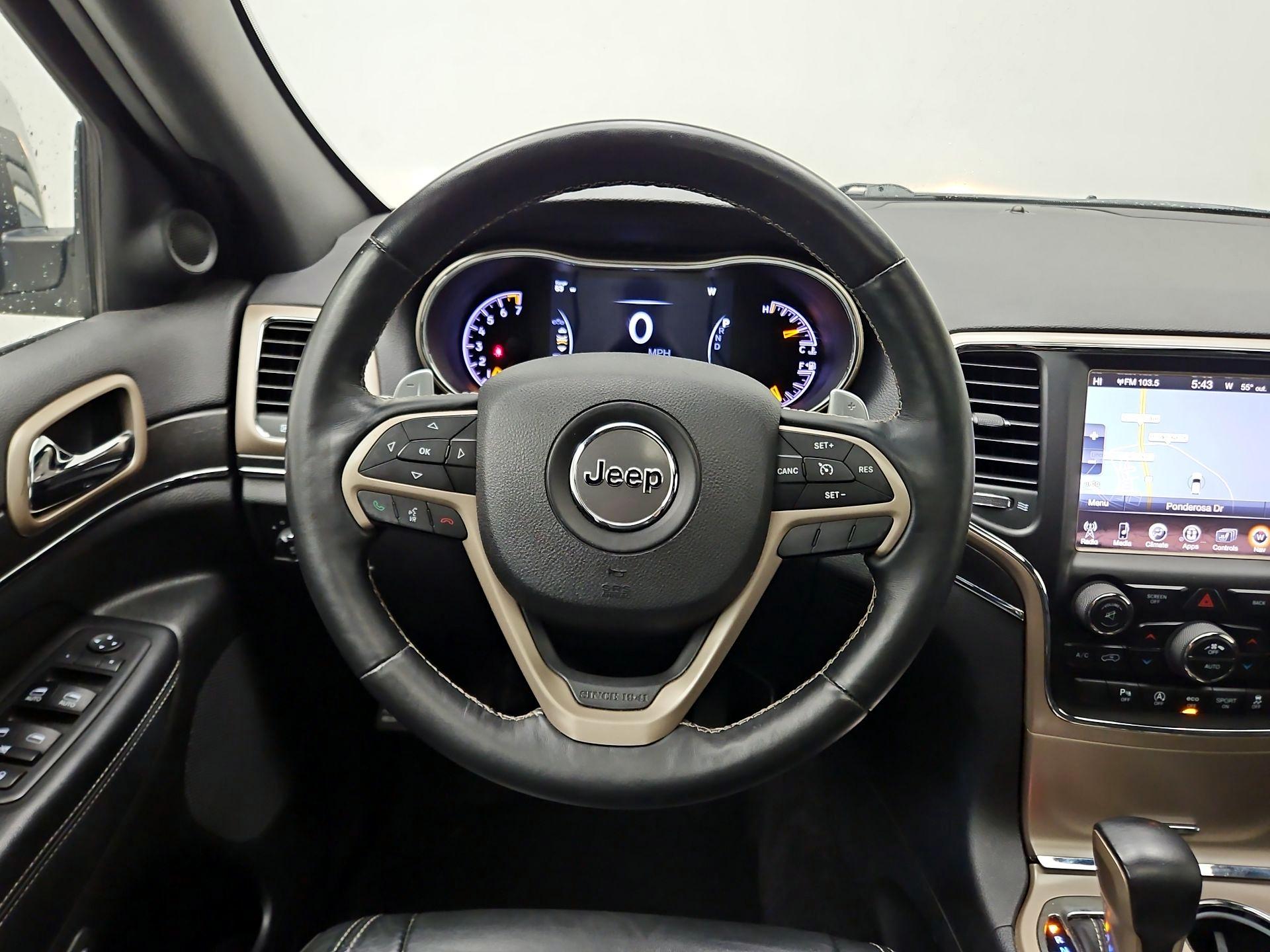 Thumbnail: 2017 Jeep Grand Cherokee - 10