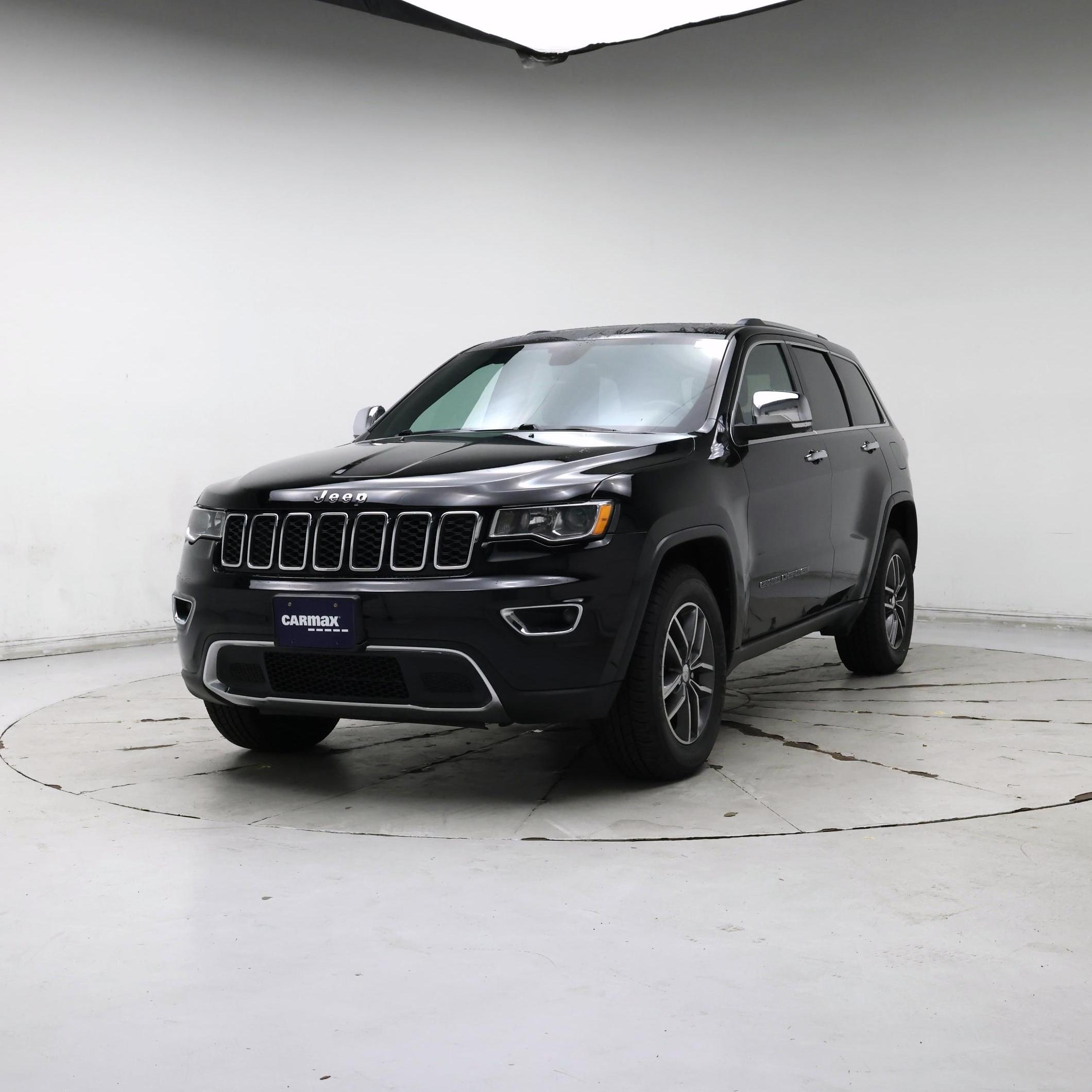 Thumbnail: 2017 Jeep Grand Cherokee - 4