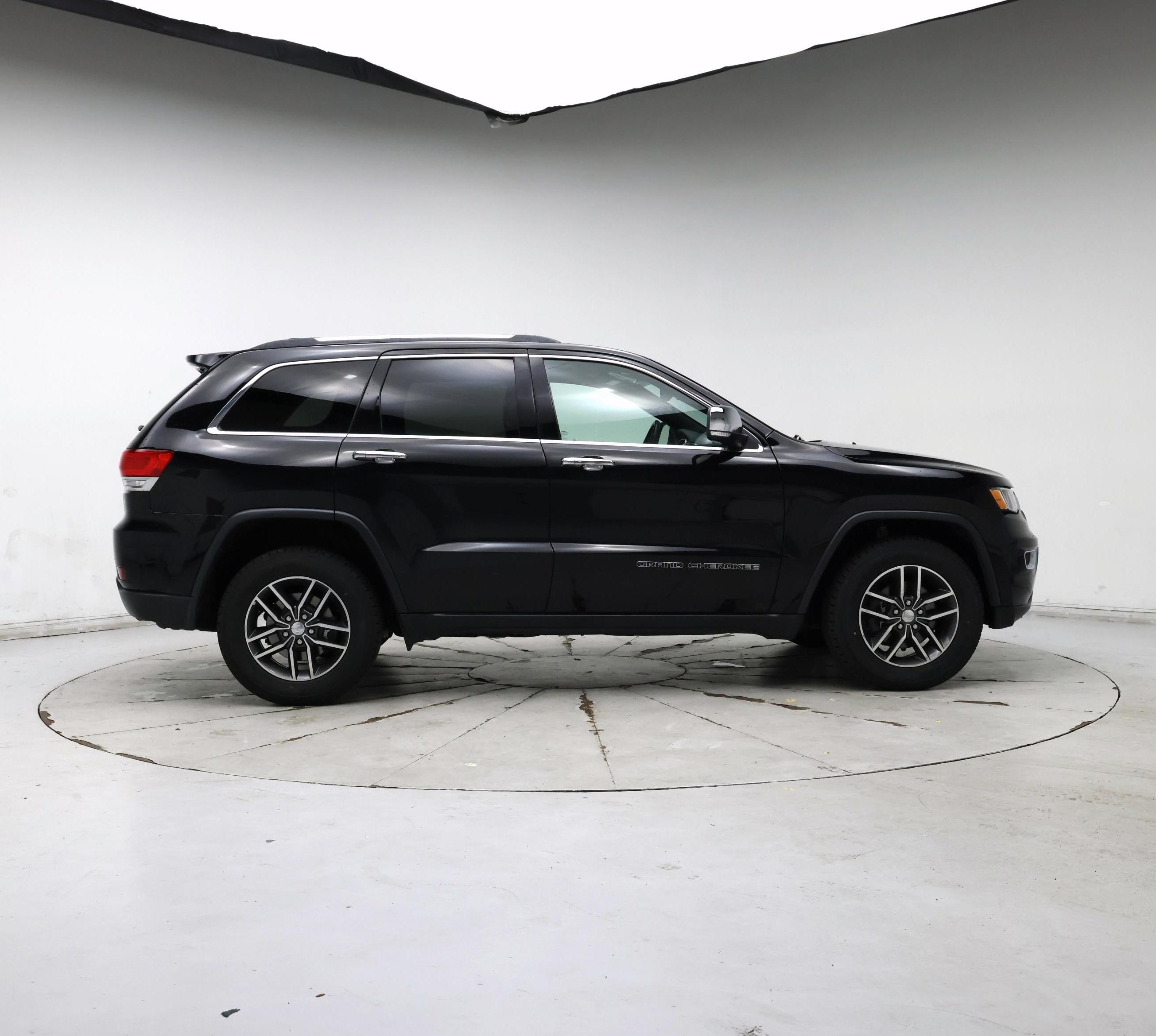 Thumbnail: 2017 Jeep Grand Cherokee - 7