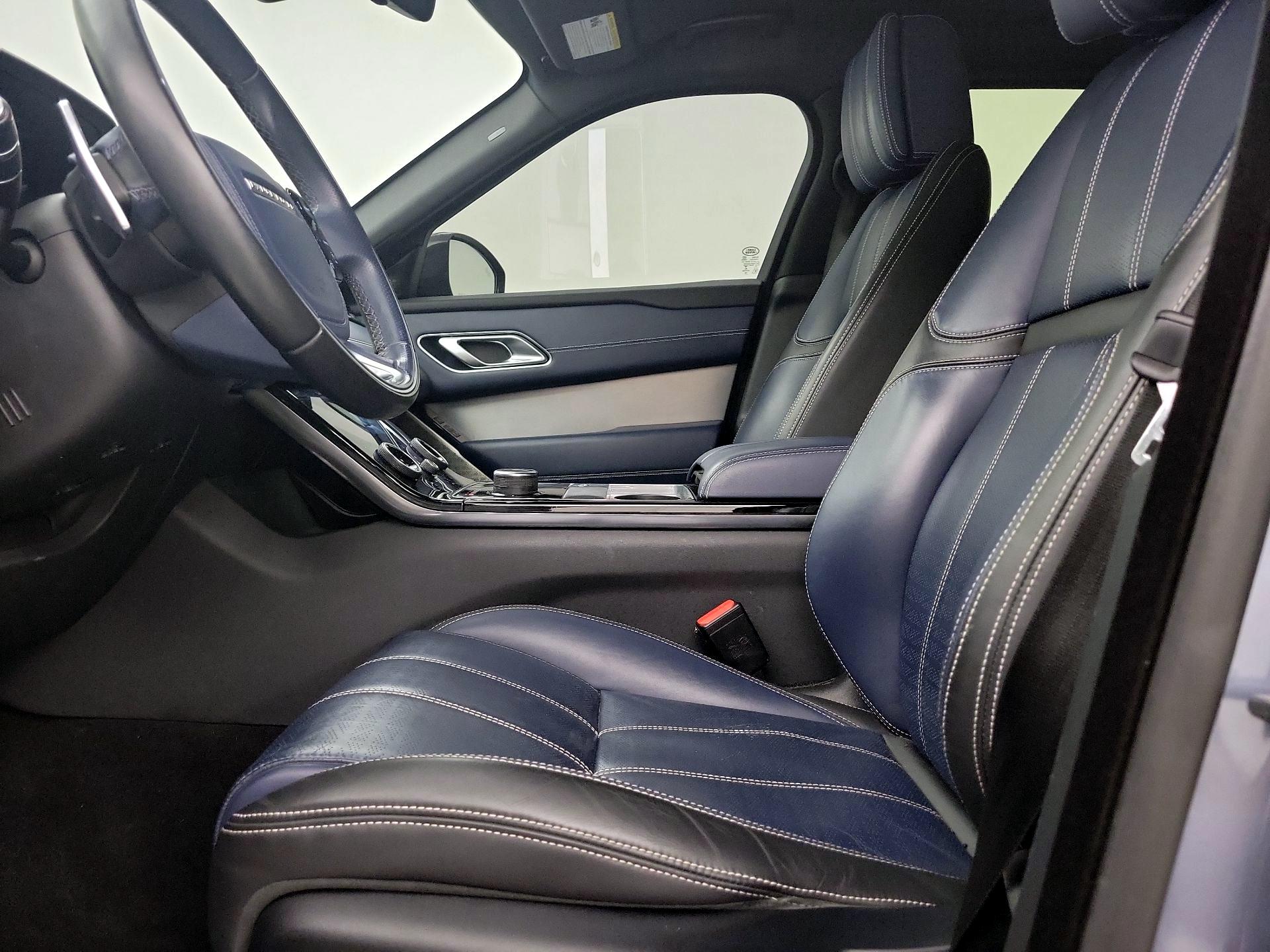 Thumbnail: 2019 Land Rover Range Rover Velar - 11