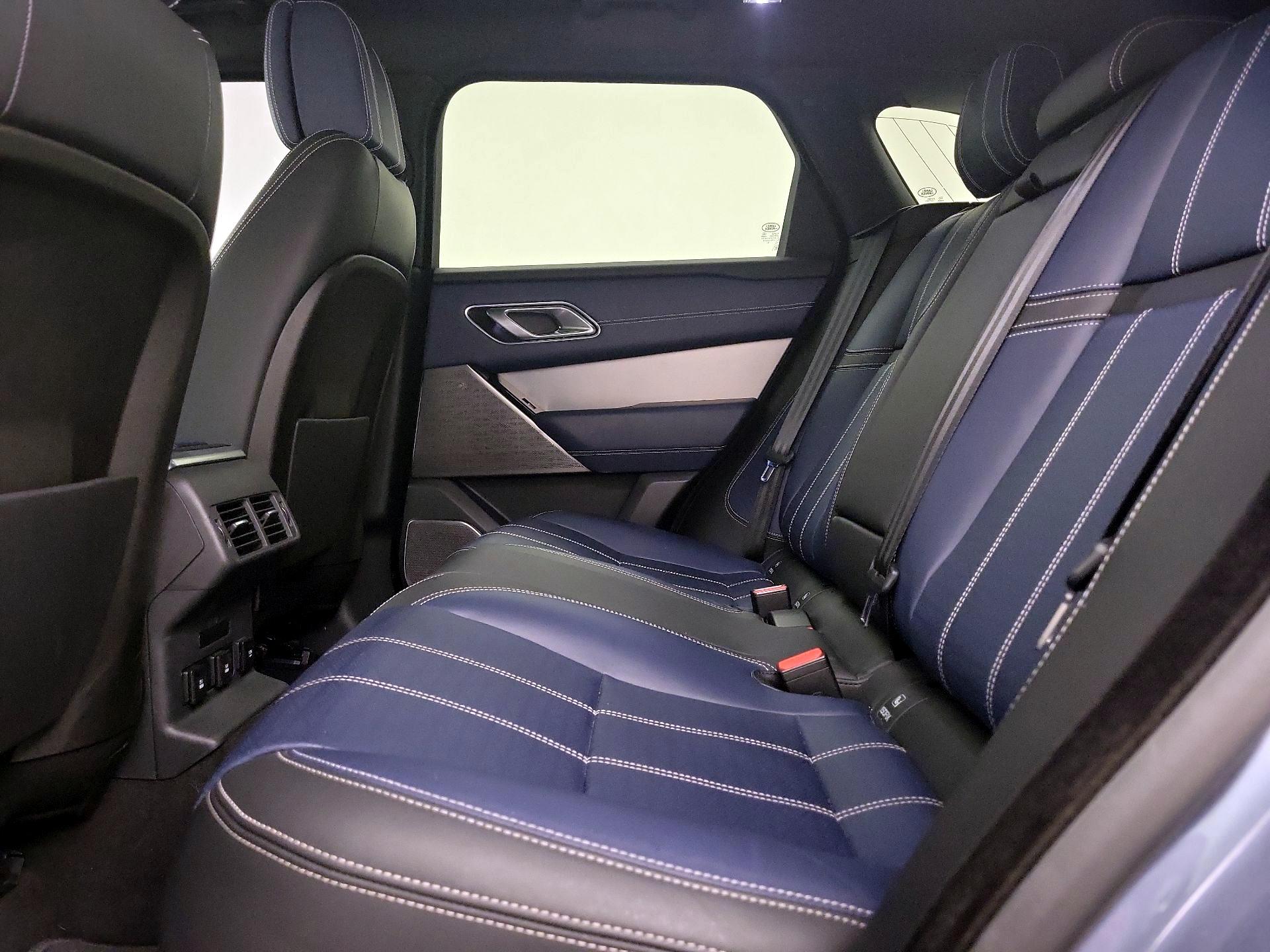 Thumbnail: 2019 Land Rover Range Rover Velar - 18