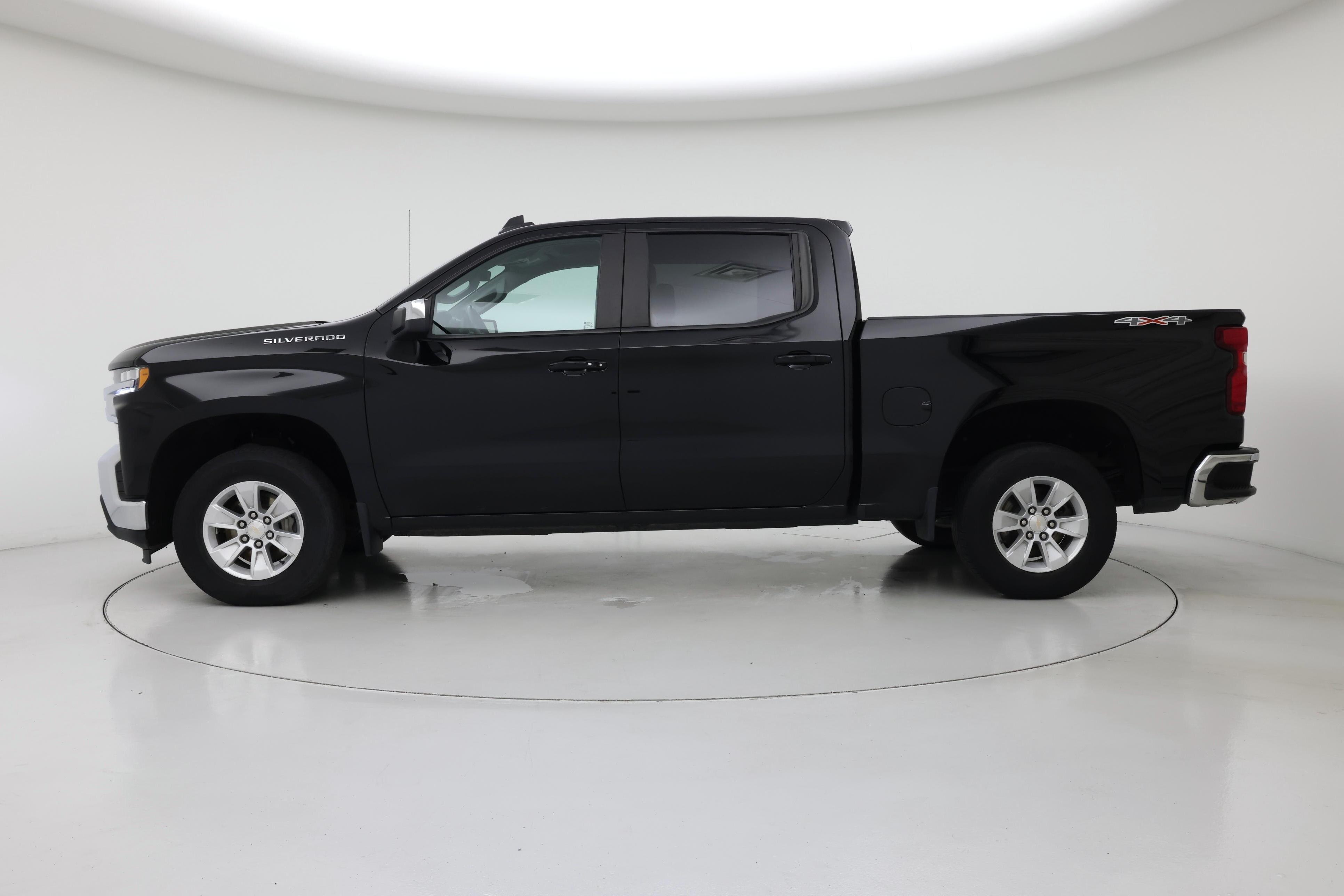 Thumbnail: 2022 Chevrolet Silverado 1500 - 3