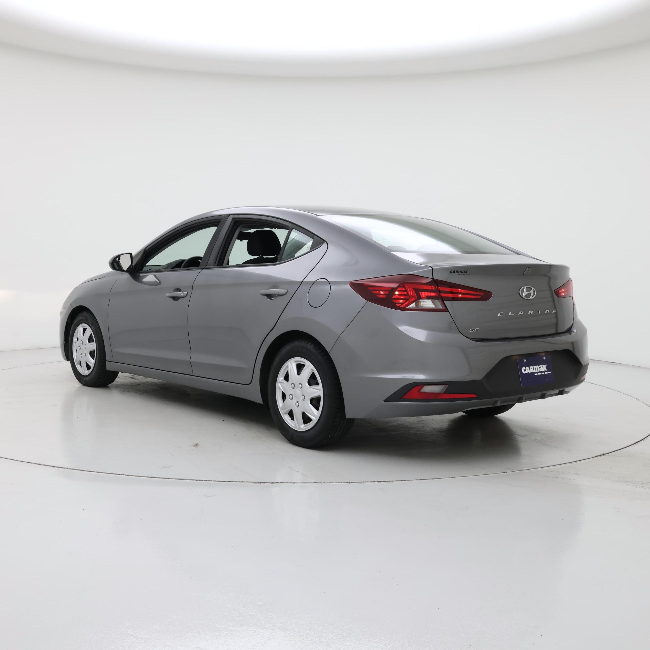 Thumbnail: 2019 Hyundai Elantra - 2