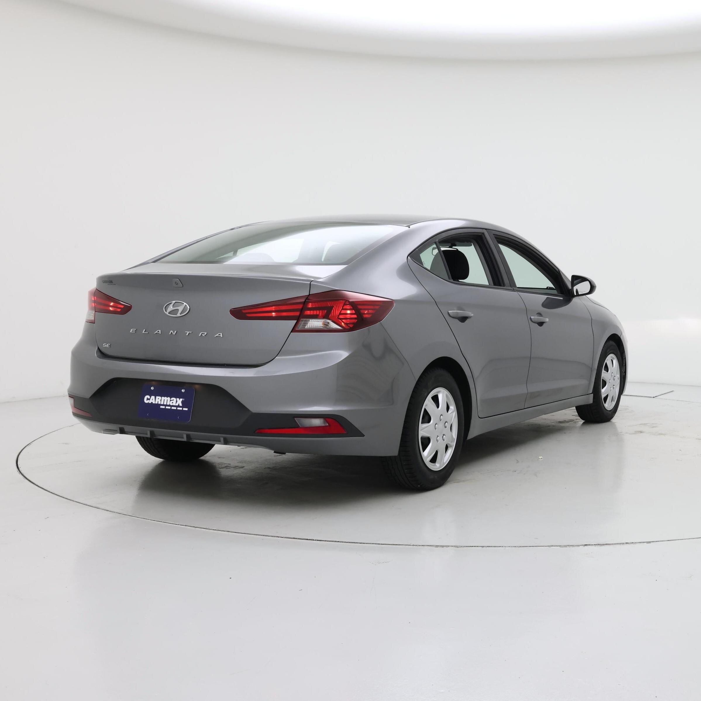 Thumbnail: 2019 Hyundai Elantra - 8