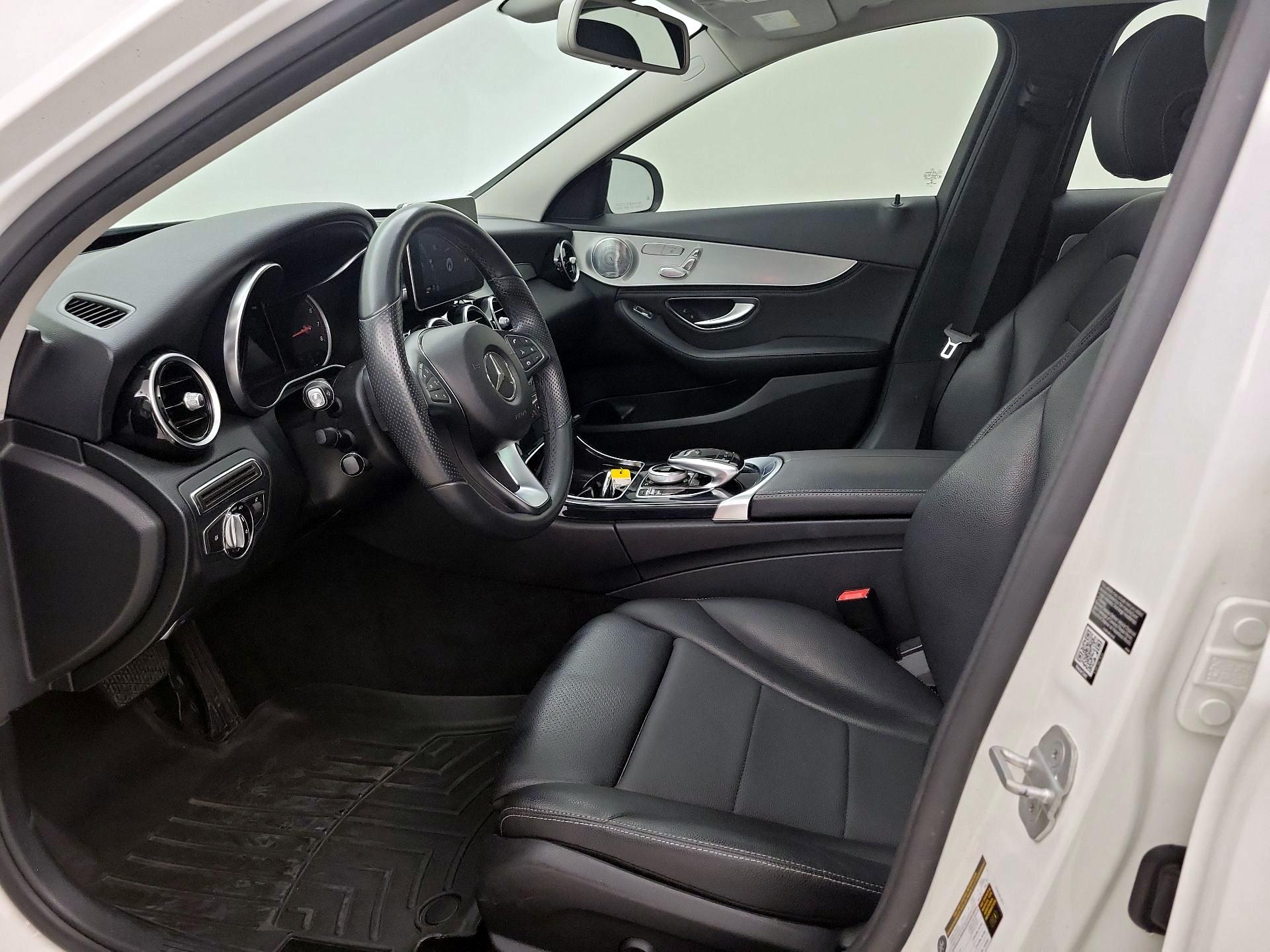 Thumbnail: 2015 Mercedes-Benz C-Class - 11