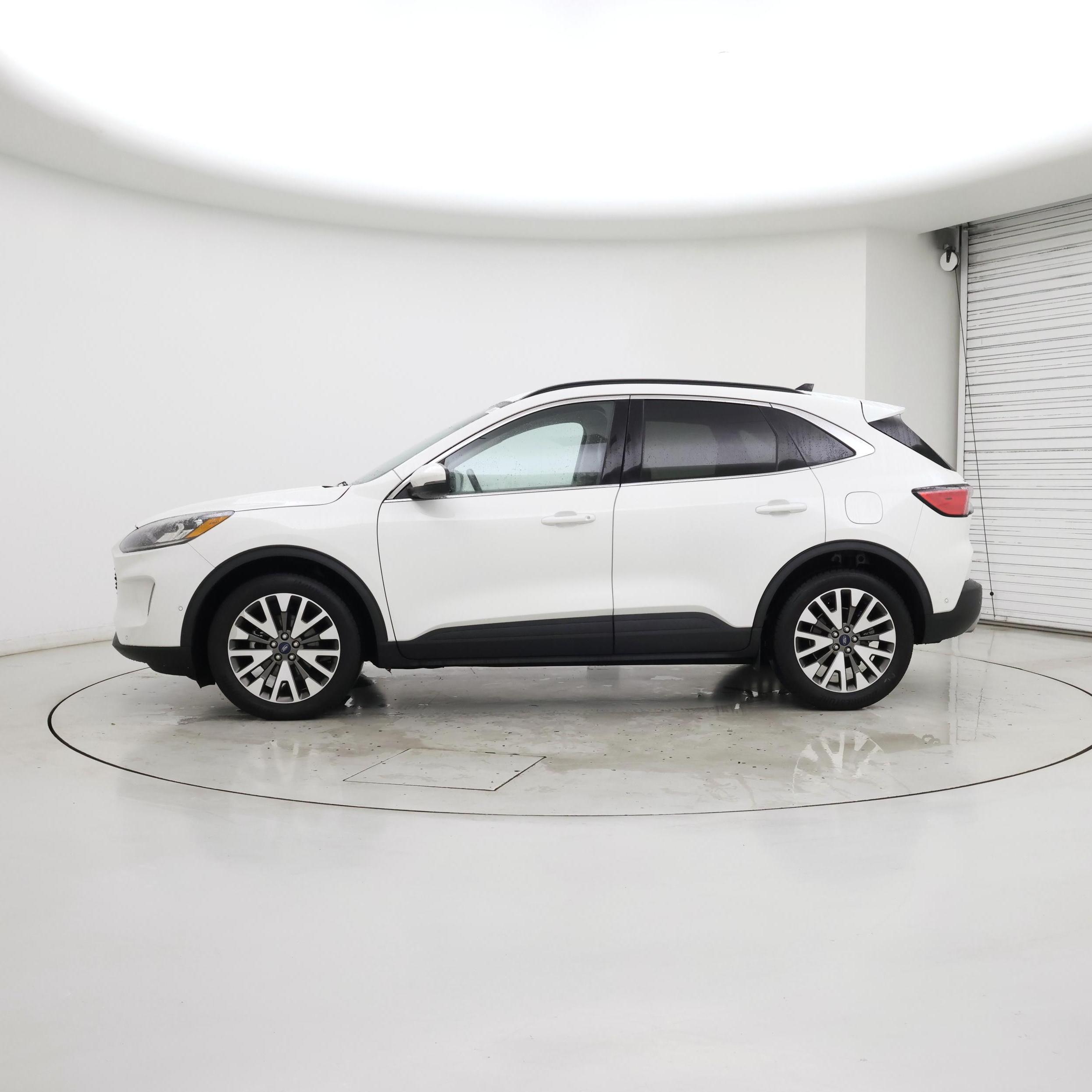 Thumbnail: 2020 Ford Escape - 3