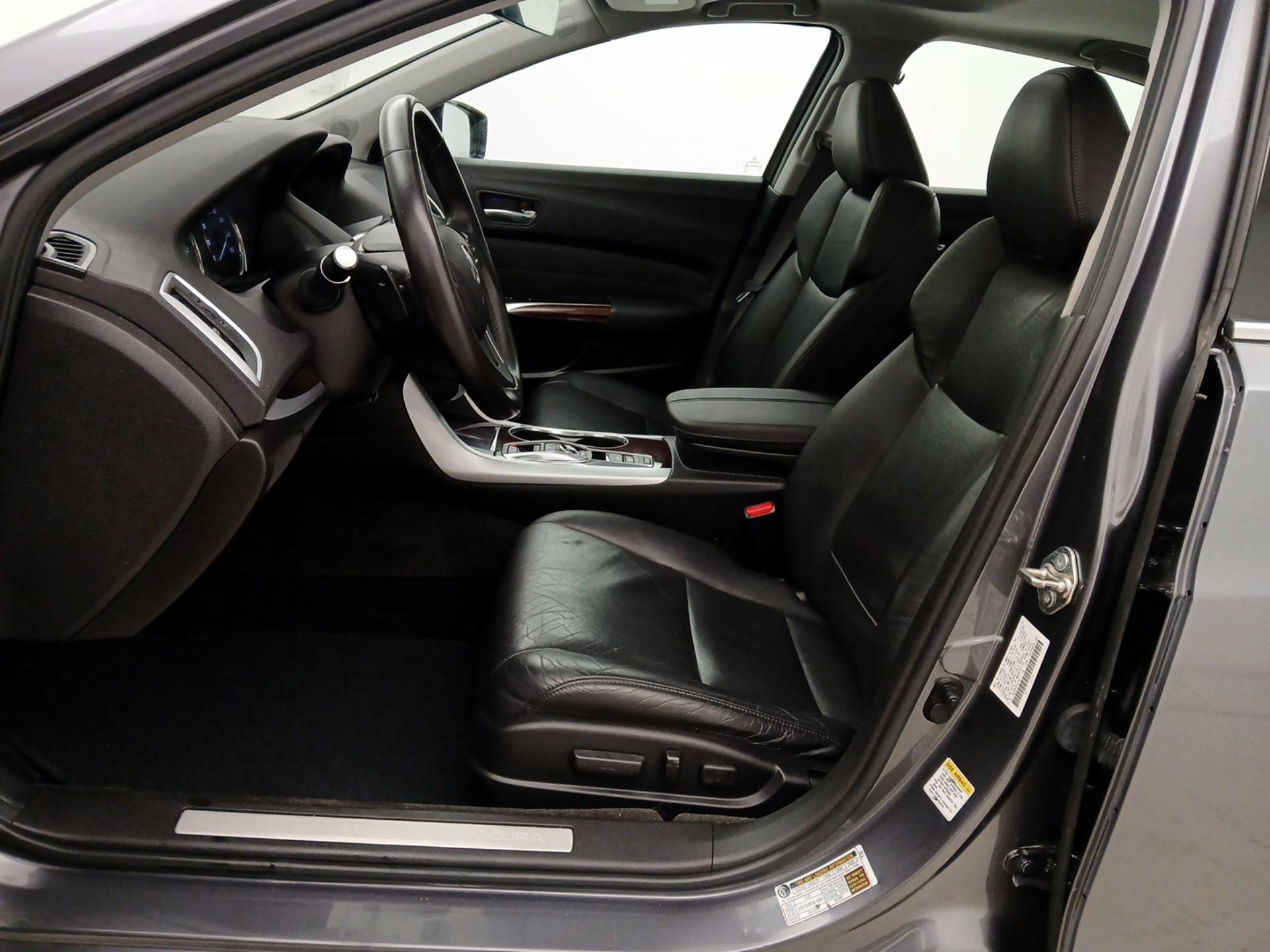 Thumbnail: 2017 Acura TLX - 11