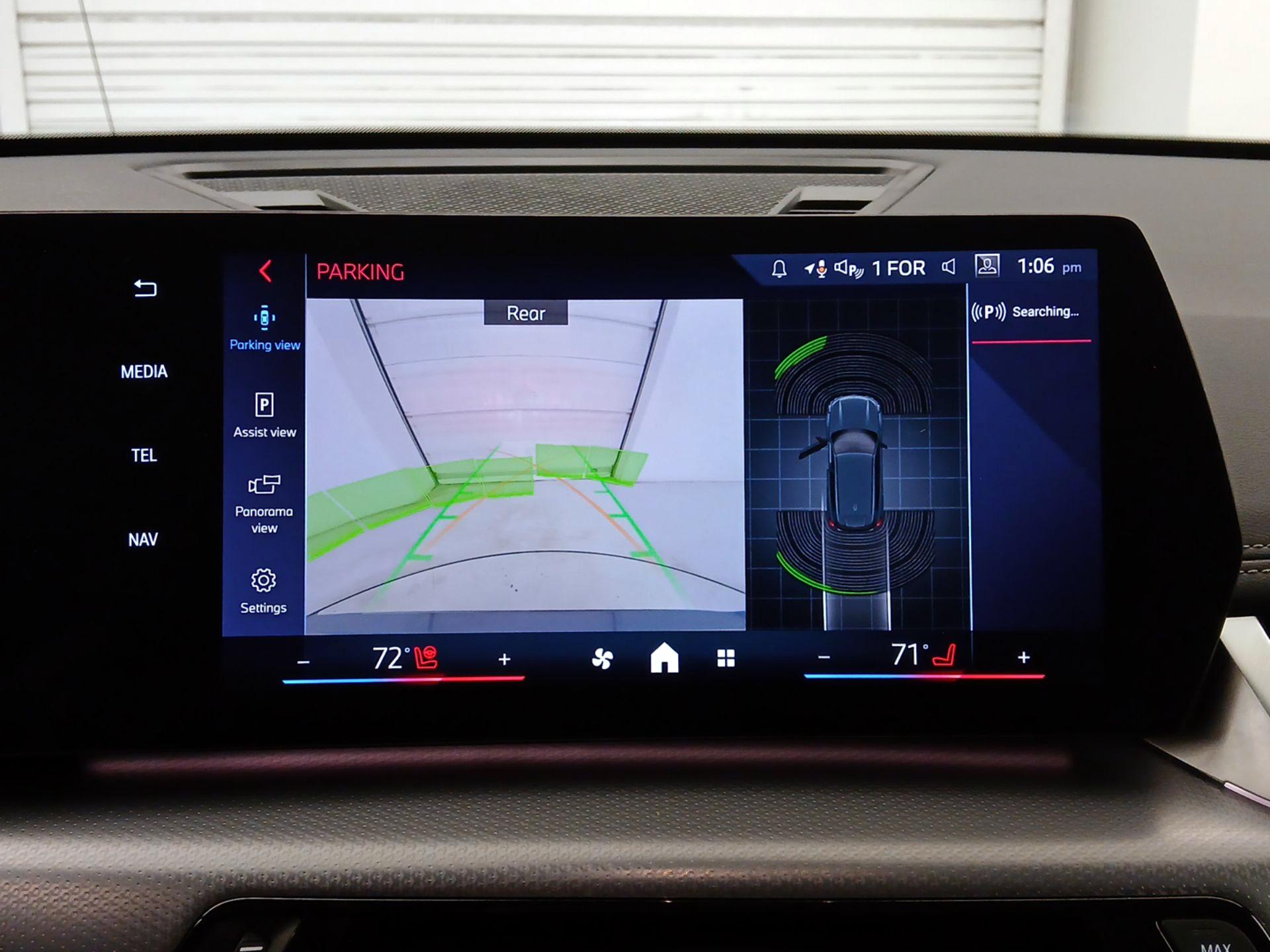 Thumbnail: 2024 BMW X1 - 14