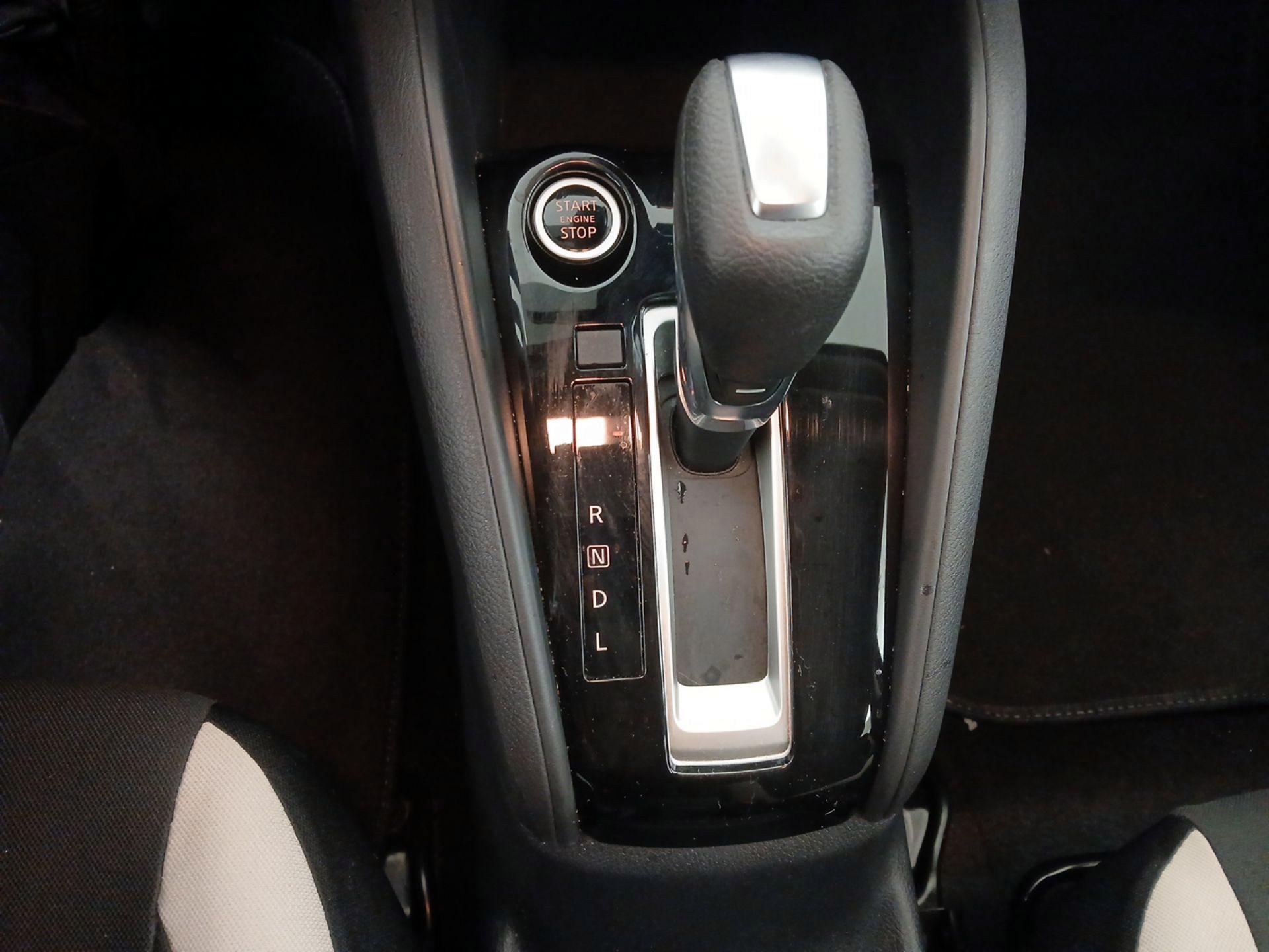 Thumbnail: 2020 Nissan Versa - 16