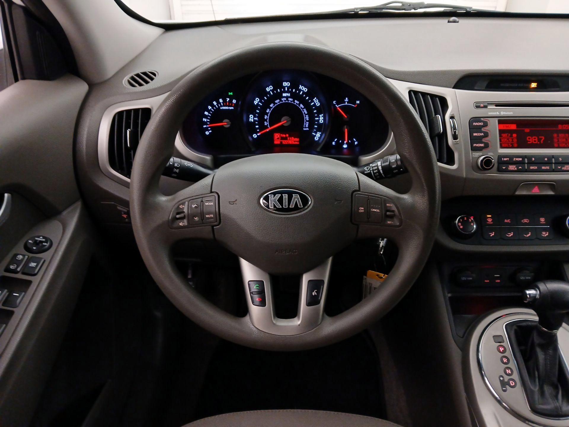 Thumbnail: 2016 Kia Sportage - 10