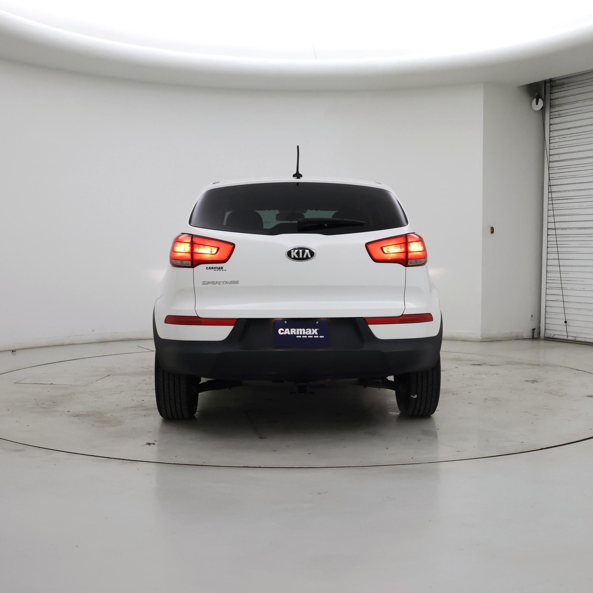 Thumbnail: 2016 Kia Sportage - 6