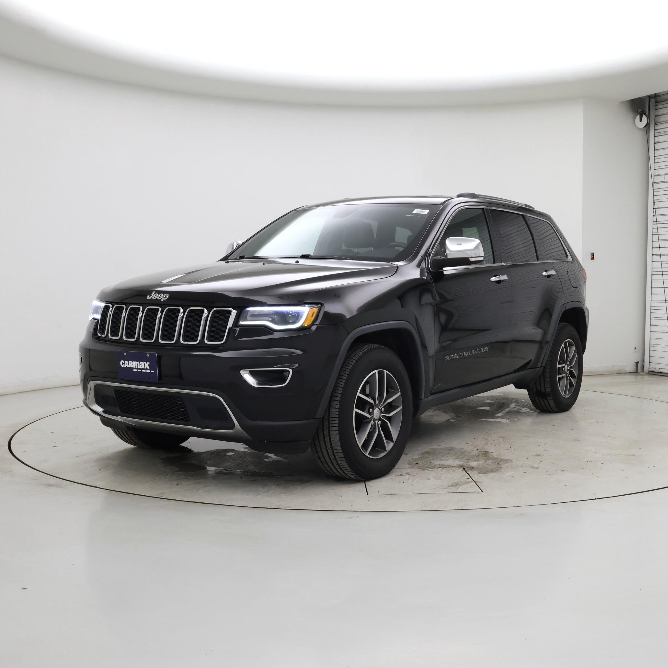 Thumbnail: 2017 Jeep Grand Cherokee - 4