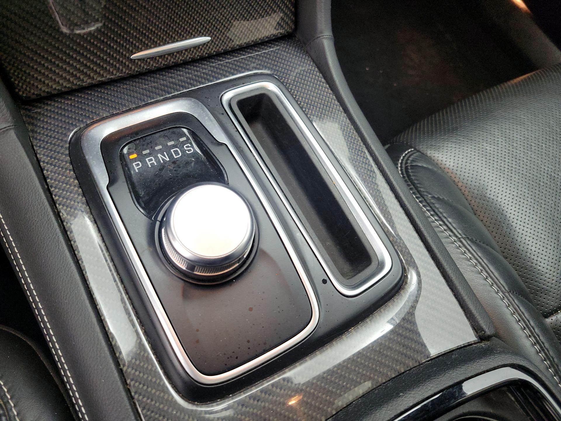 Thumbnail: 2023 Chrysler 300 - 17