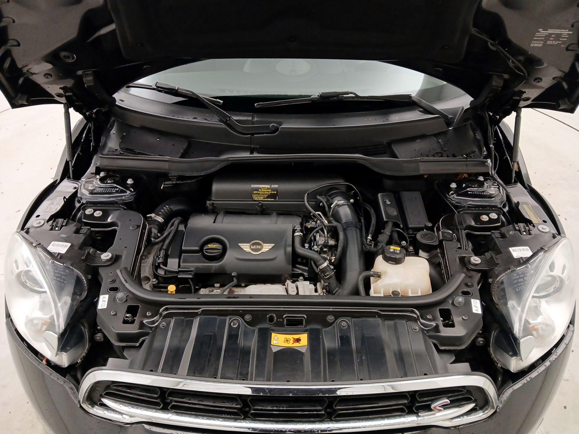 Thumbnail: 2015 MINI Cooper Countryman - 19