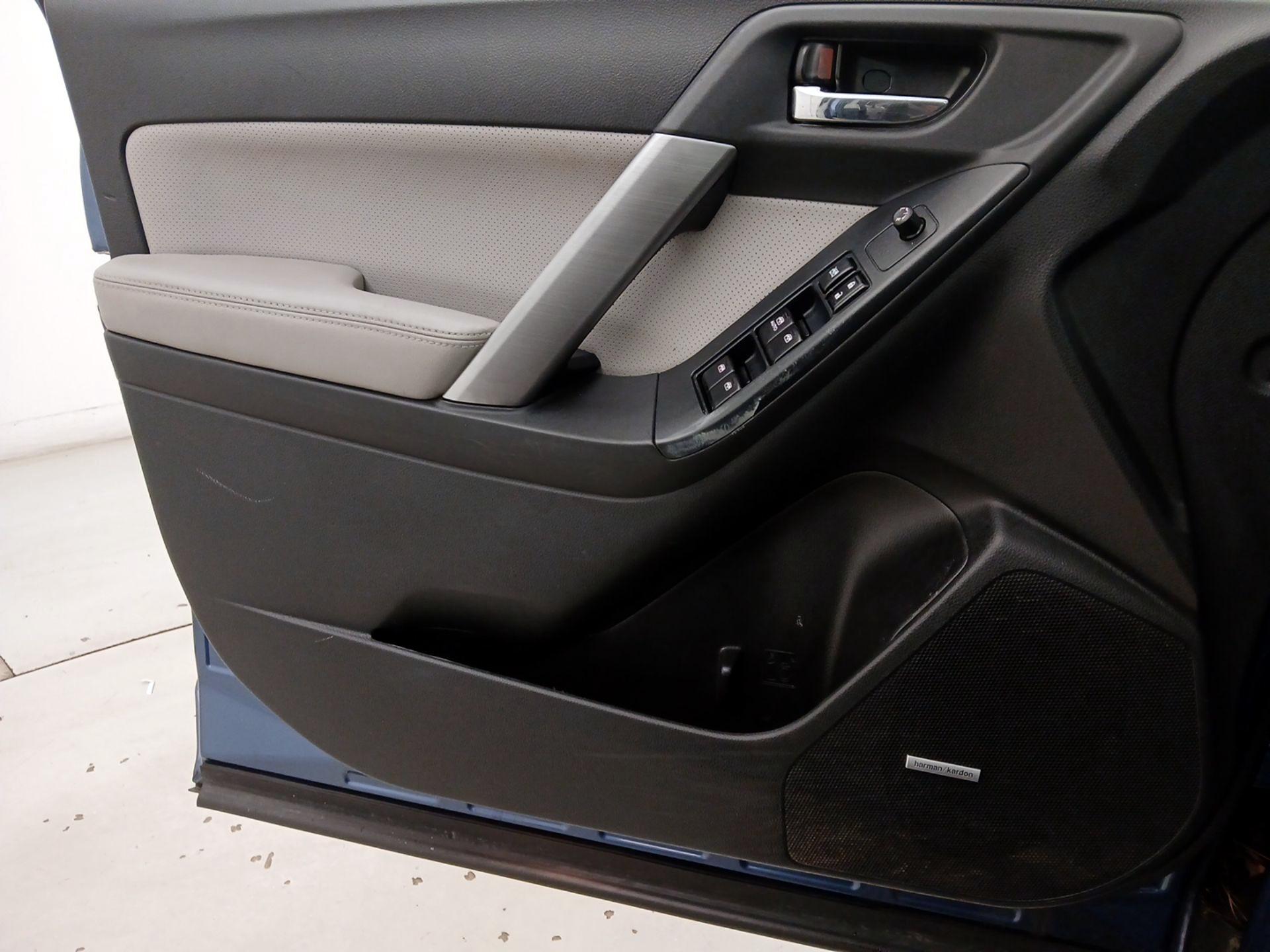 Thumbnail: 2014 Subaru Forester - 12