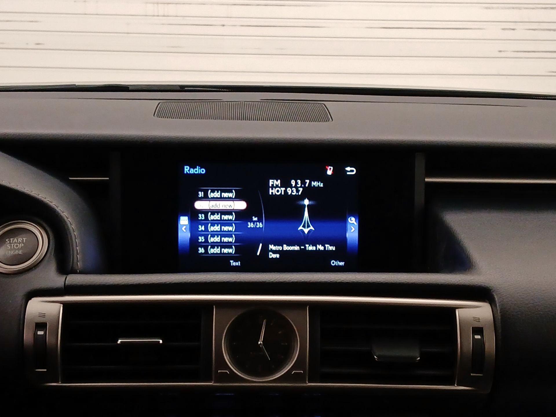 Thumbnail: 2016 Lexus IS - 15