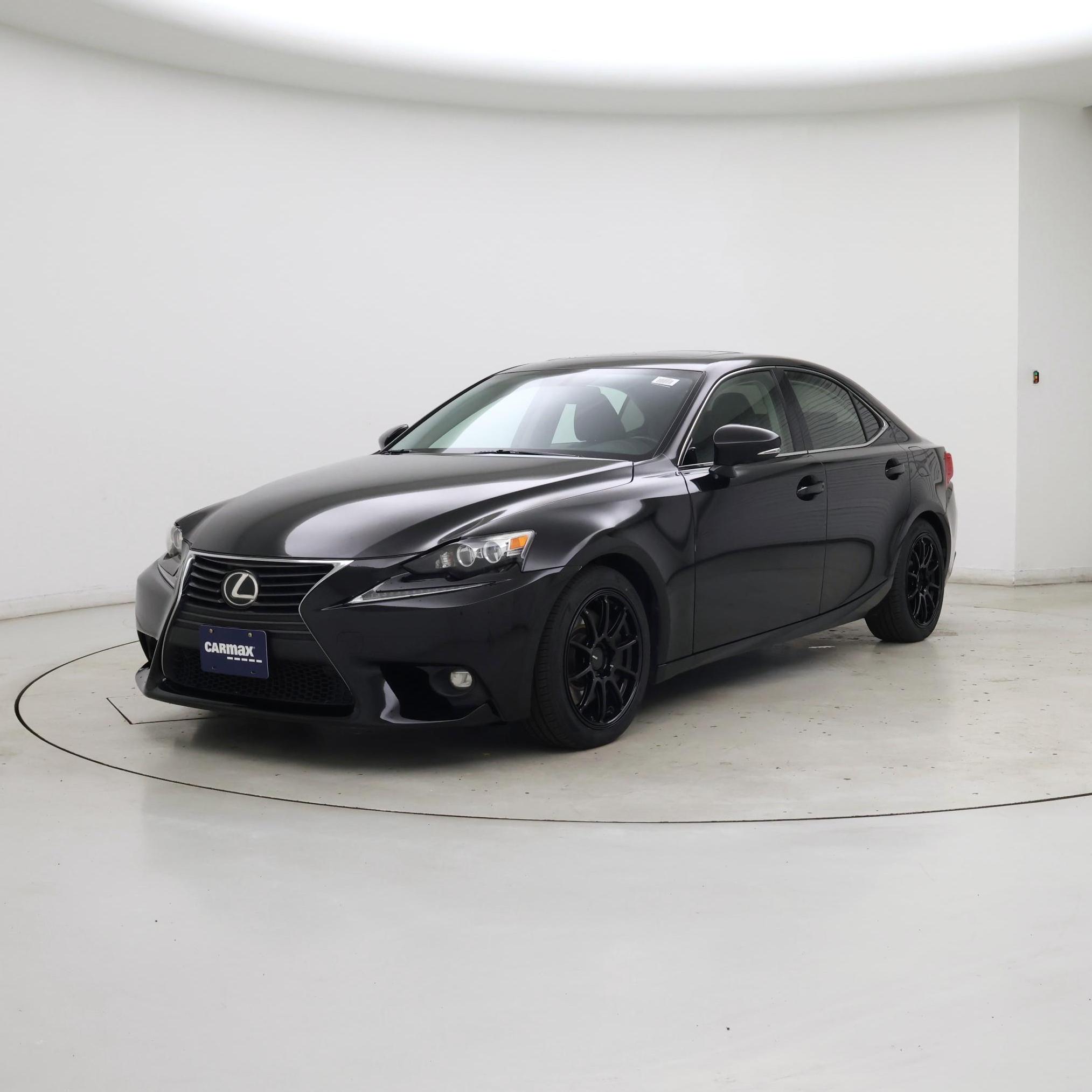 Thumbnail: 2016 Lexus IS - 4